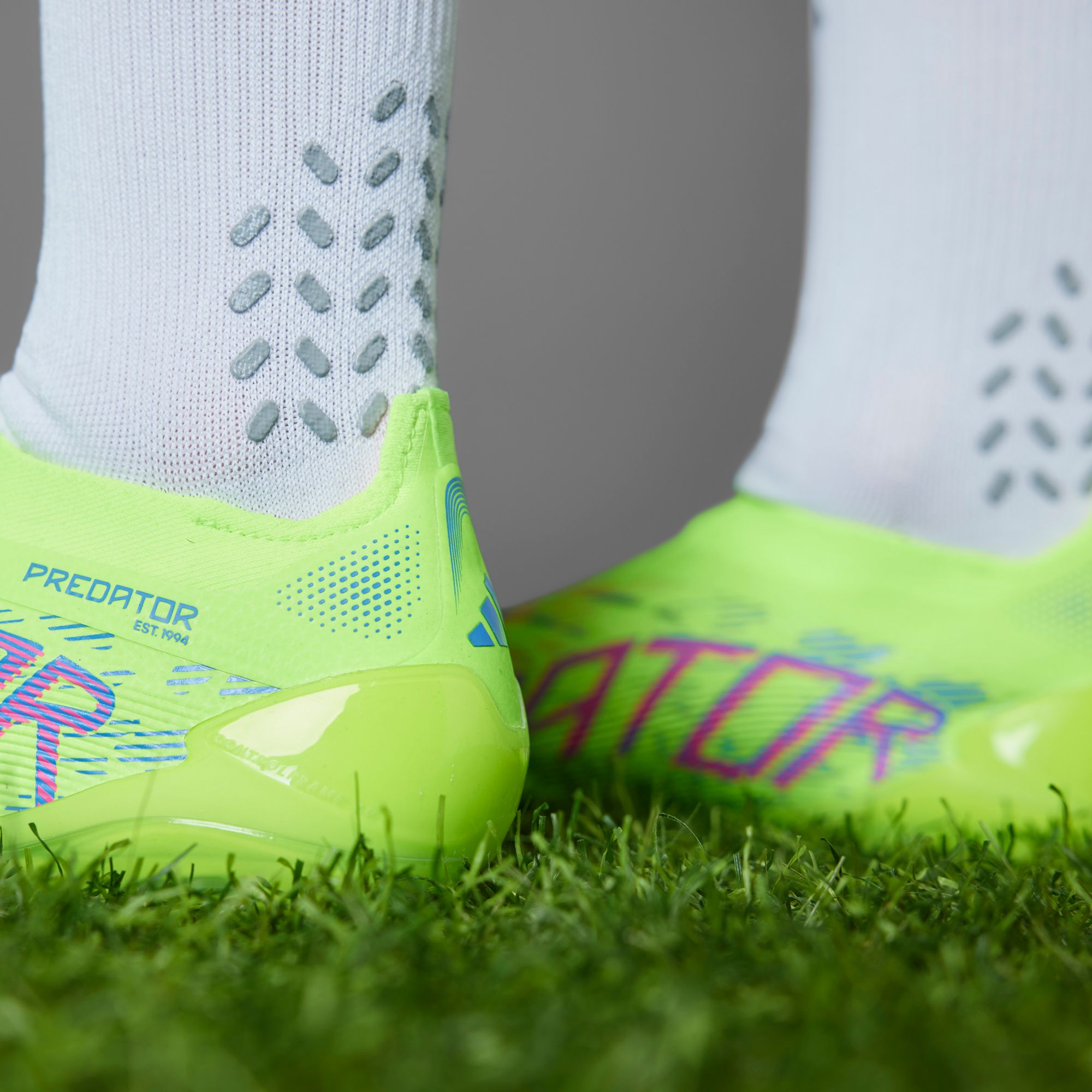 adidas Predator Elite Laceless FG Soccer Cleats product image