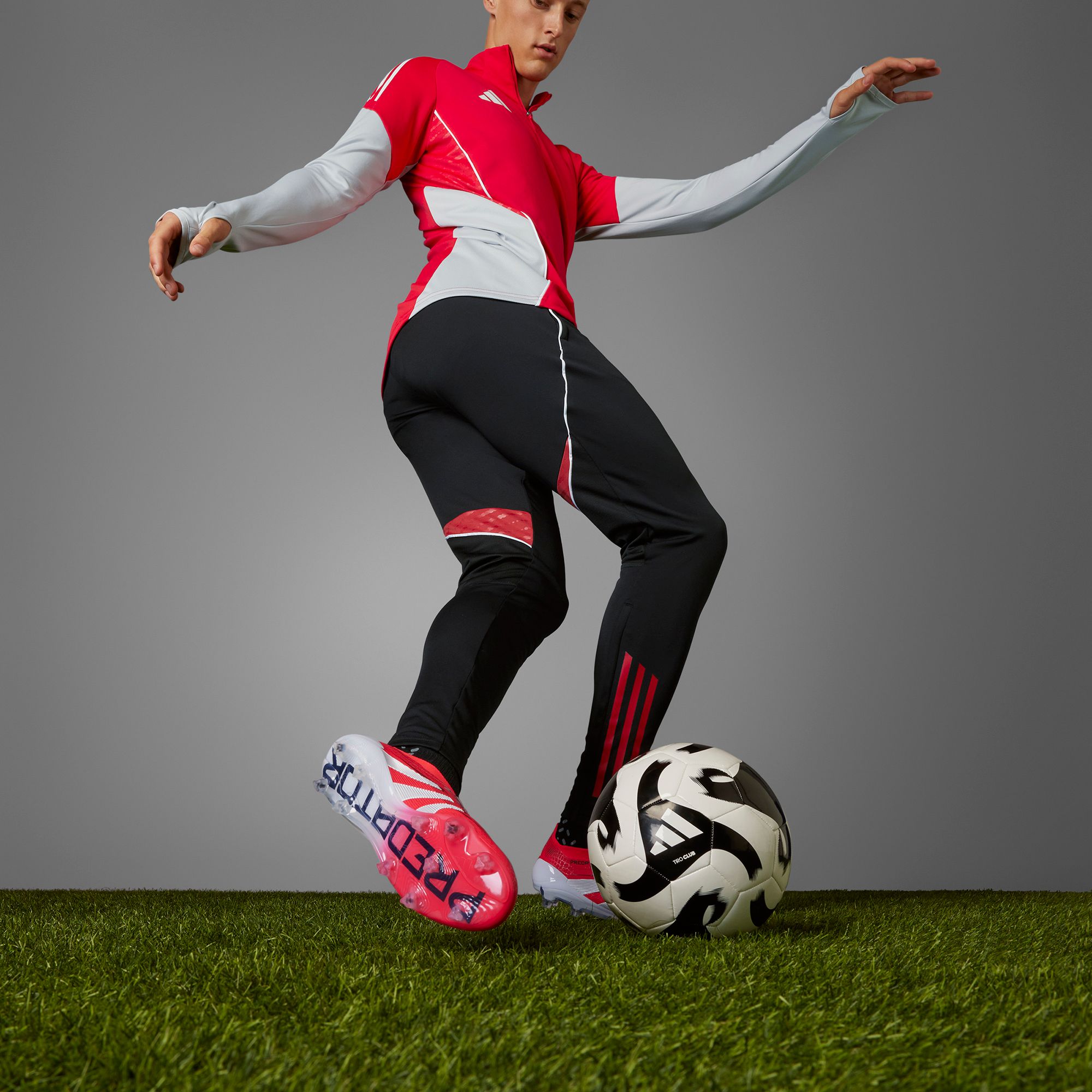 adidas Predator Elite Laceless FG Soccer Cleats product image