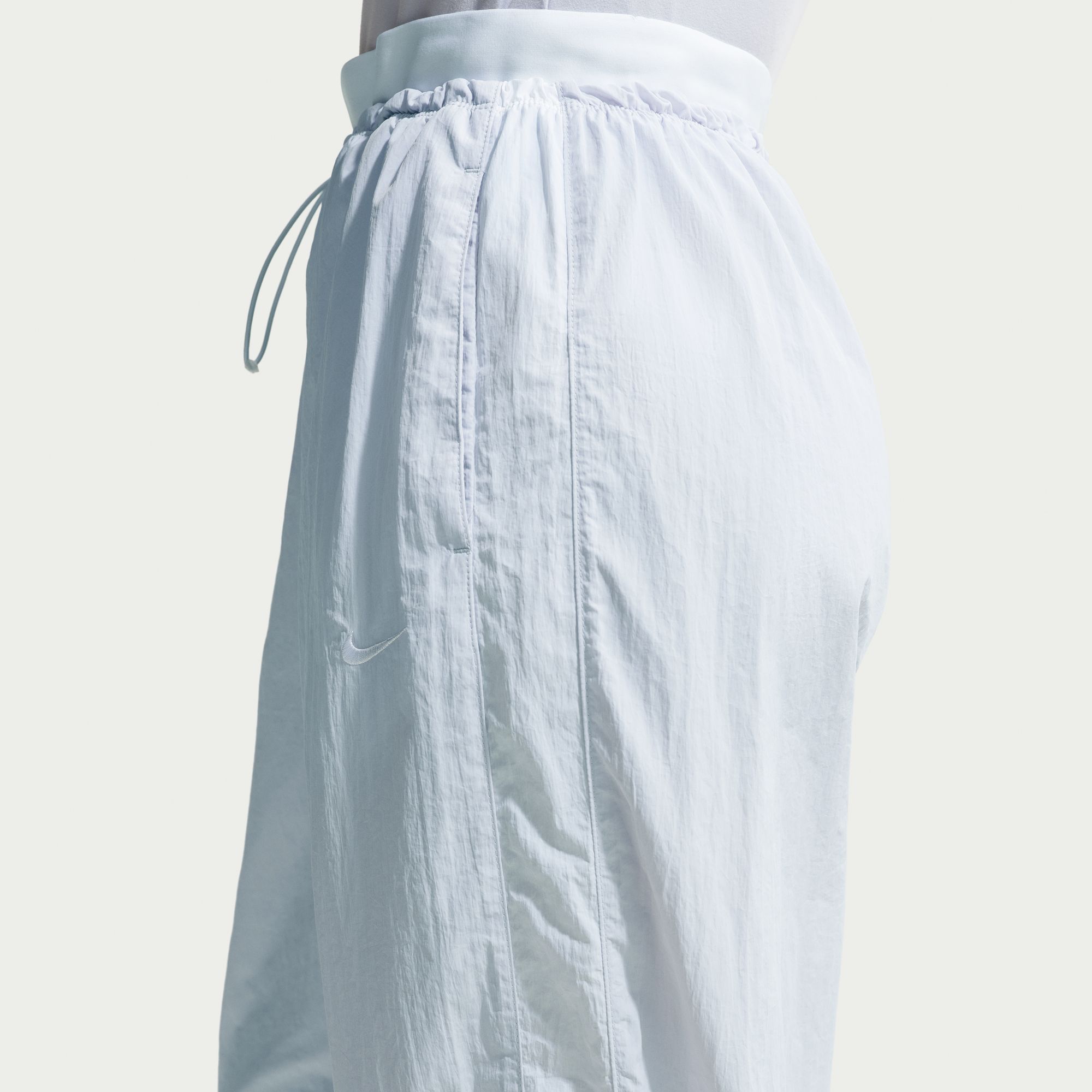 Nike Women's Sportswear Loose High-Waisted Parachute Pants product image