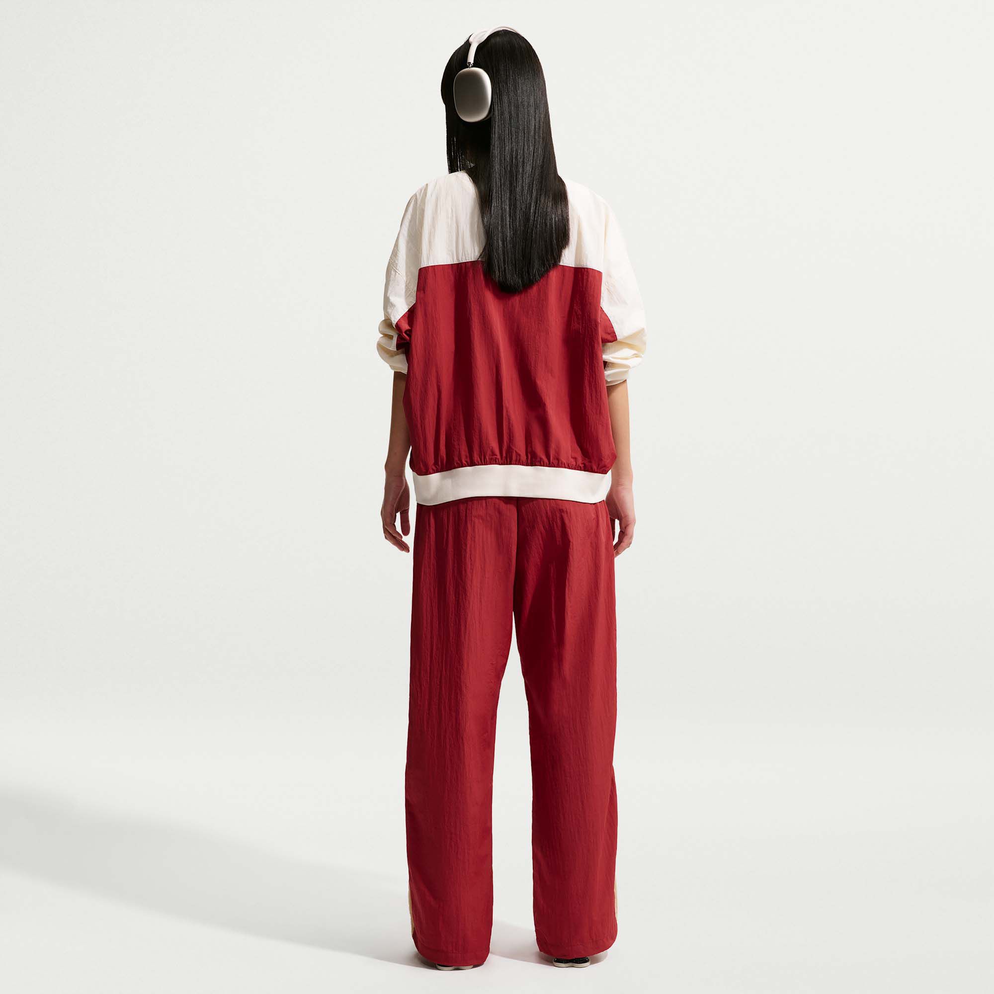 Nike Women's Sportswear Loose High-Waisted Parachute Pants product image