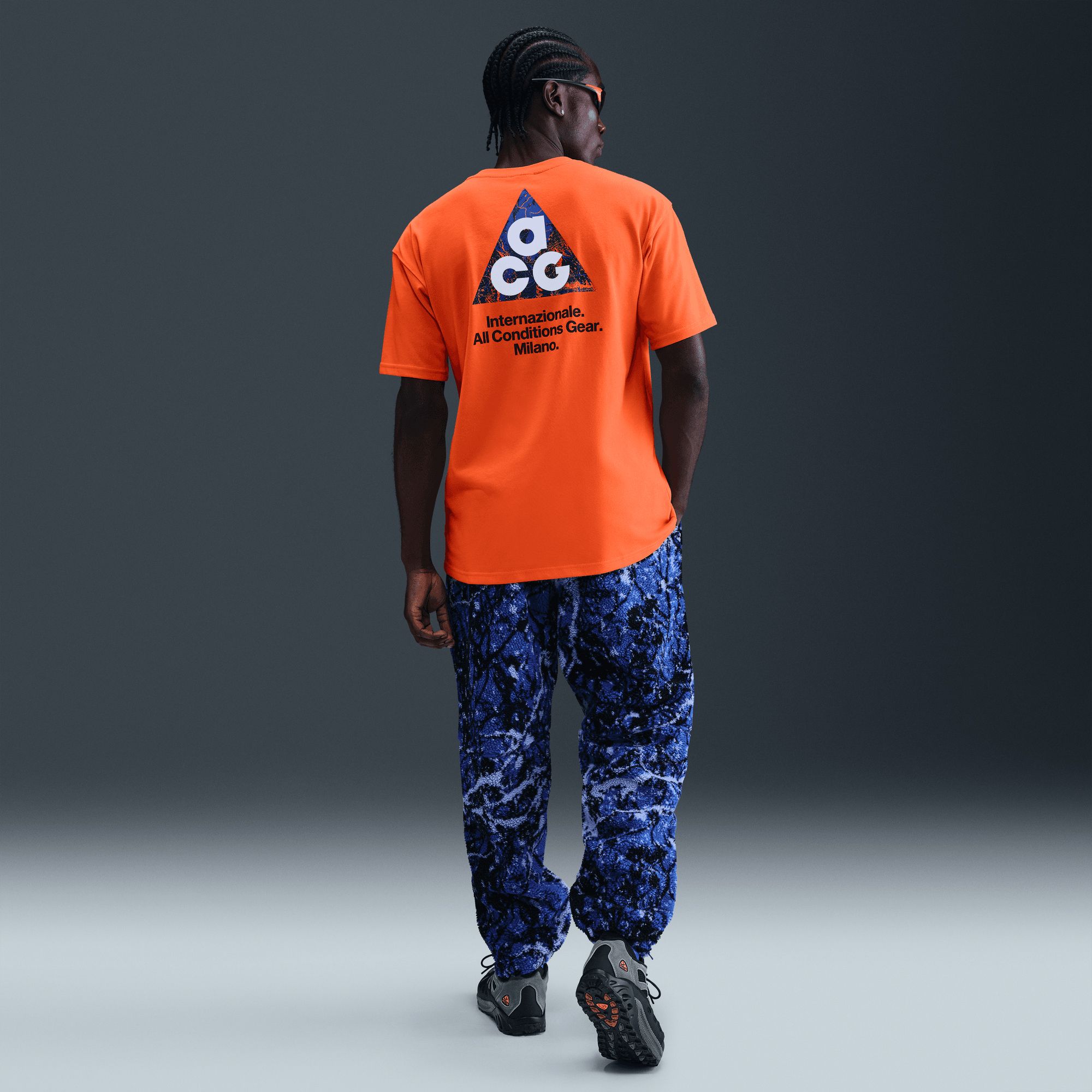 Nike Adult Inter Milan Safety Orange 2025 Fourth Team Logo T-Shirt product image