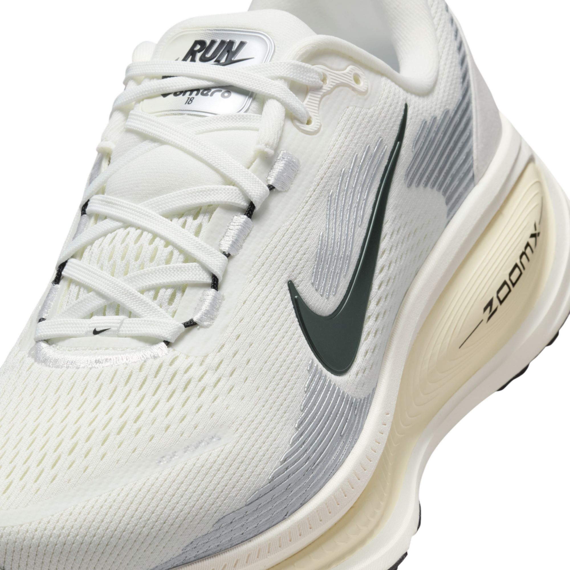 Nike Women's Vomero 18 Running Shoes product image