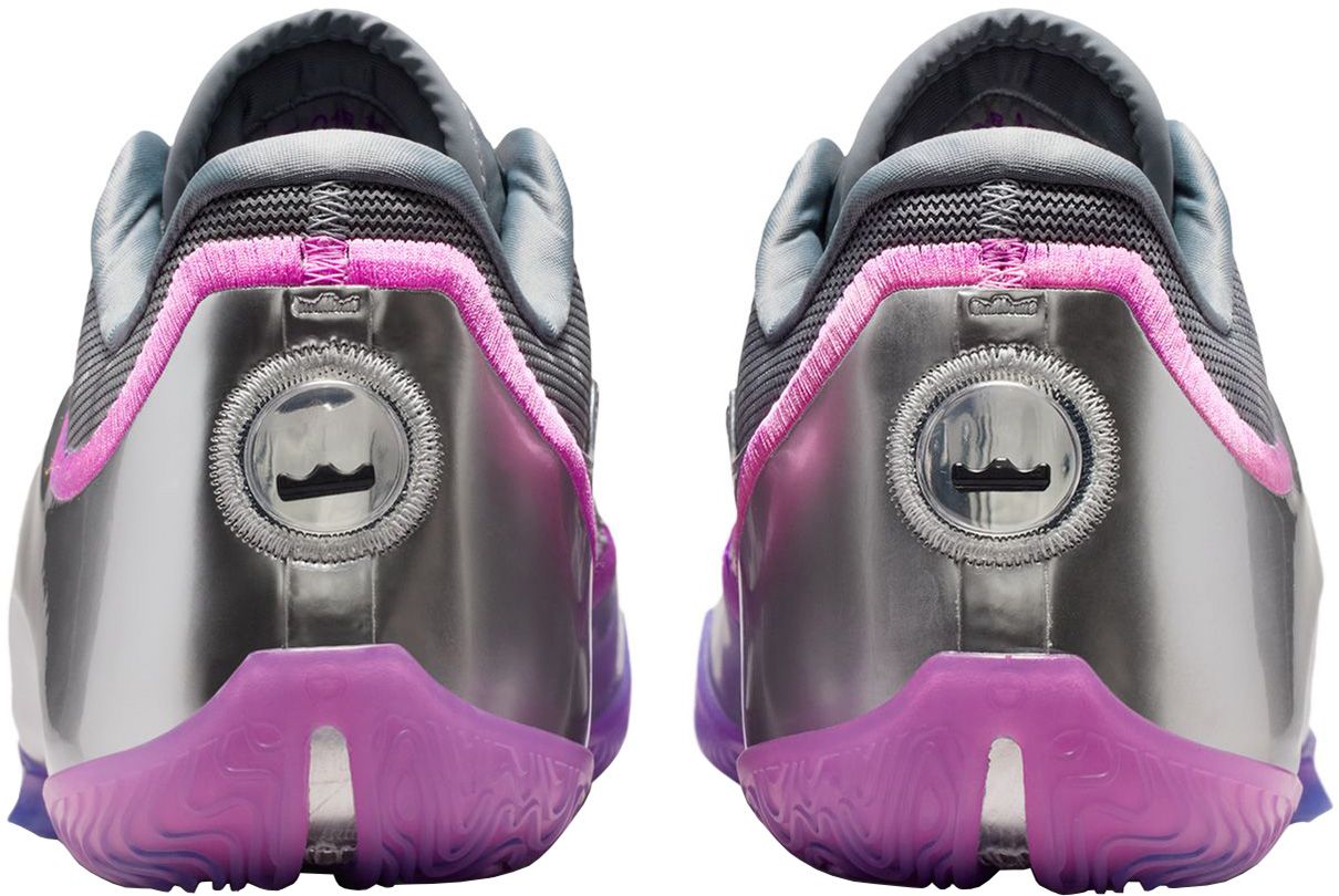 Nike LeBron XXIII 'Bubble Boy' Basketball Shoes product image