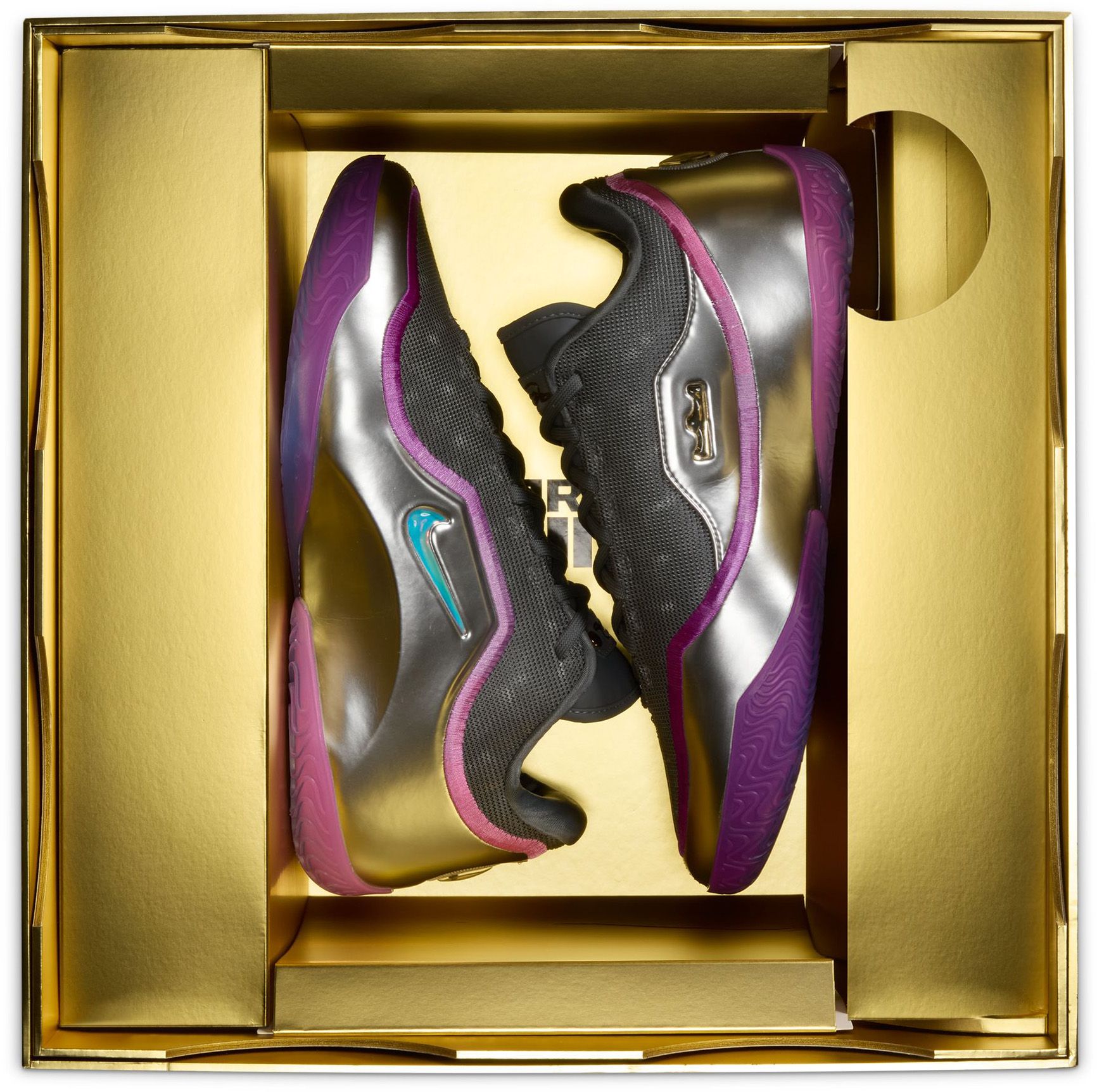 Nike LeBron XXIII 'Bubble Boy' Basketball Shoes product image