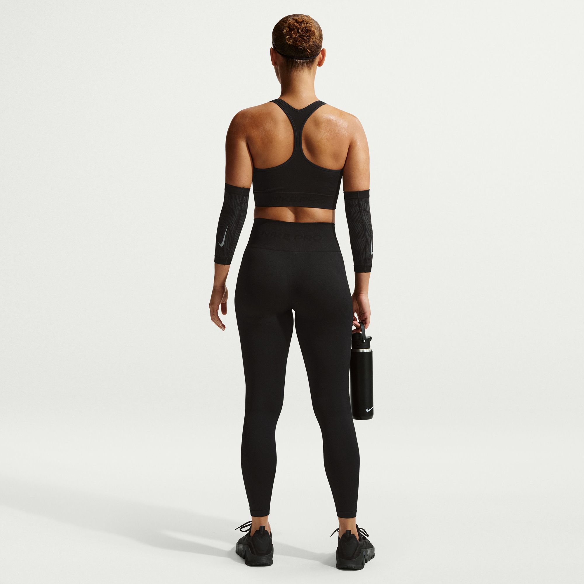Nike Women's Pro Seamless High-Waisted 7/8 Leggings product image