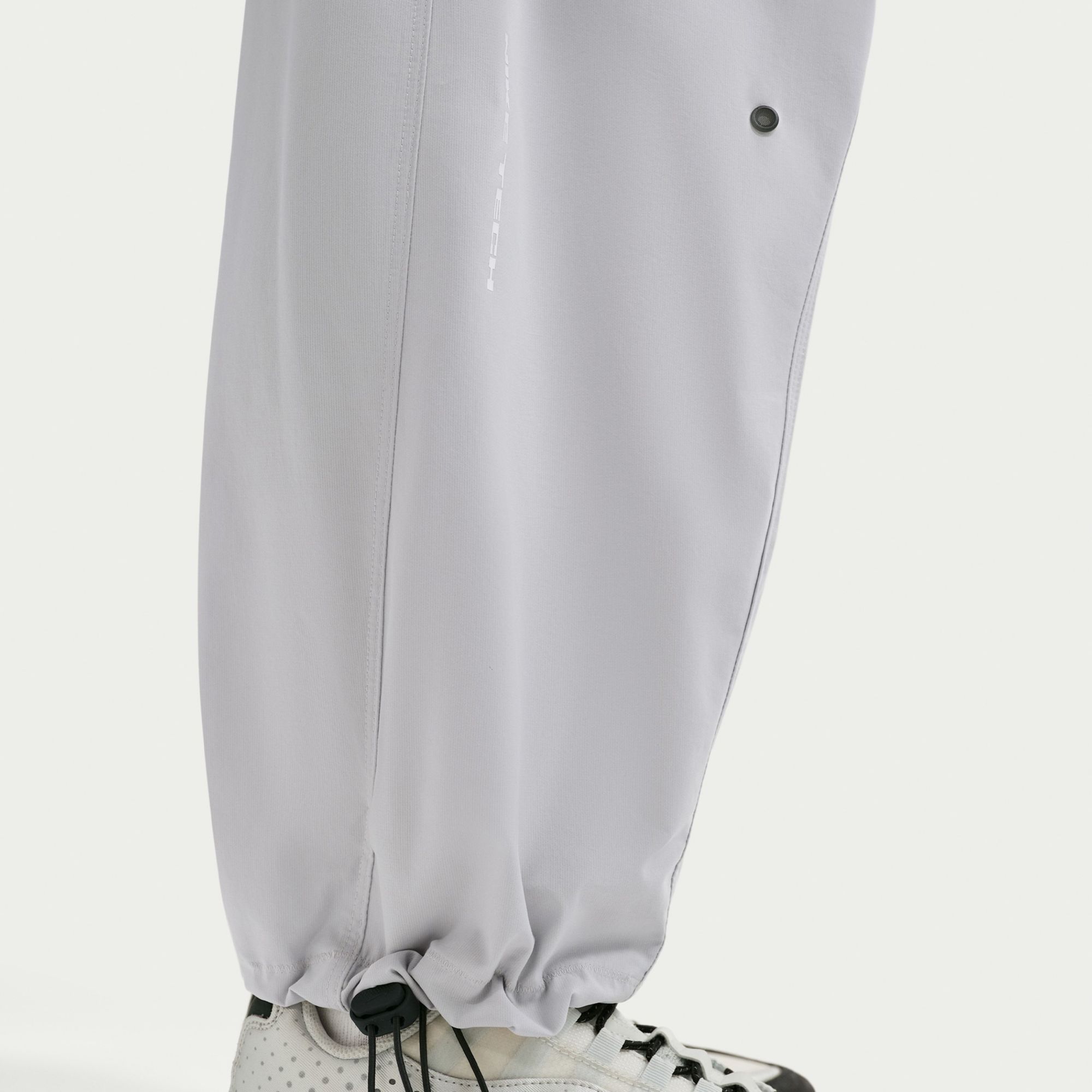 Nike Men's Tech Helios Sun Pants product image