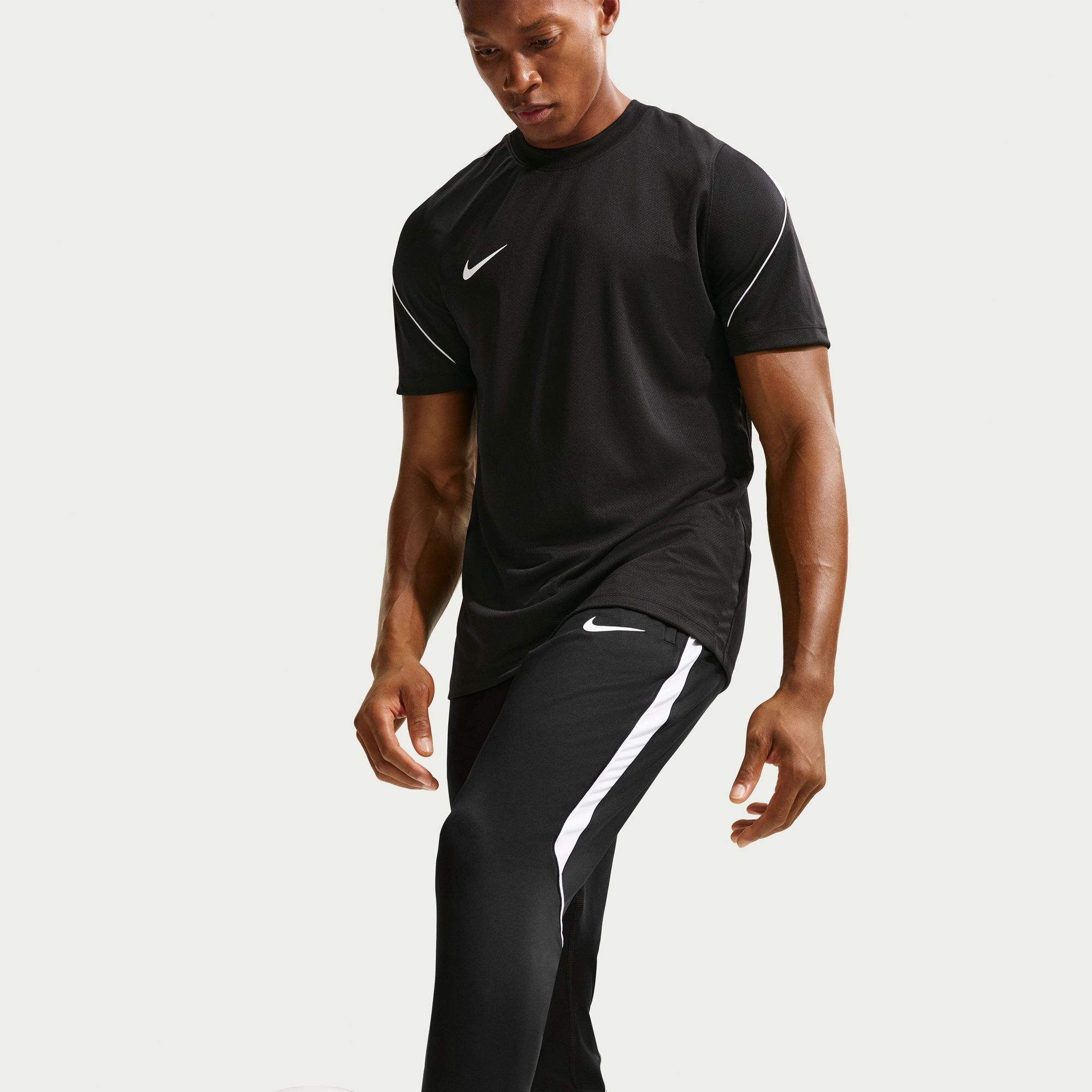 Nike Men's Dri-FIT Strike Soccer Pants product image