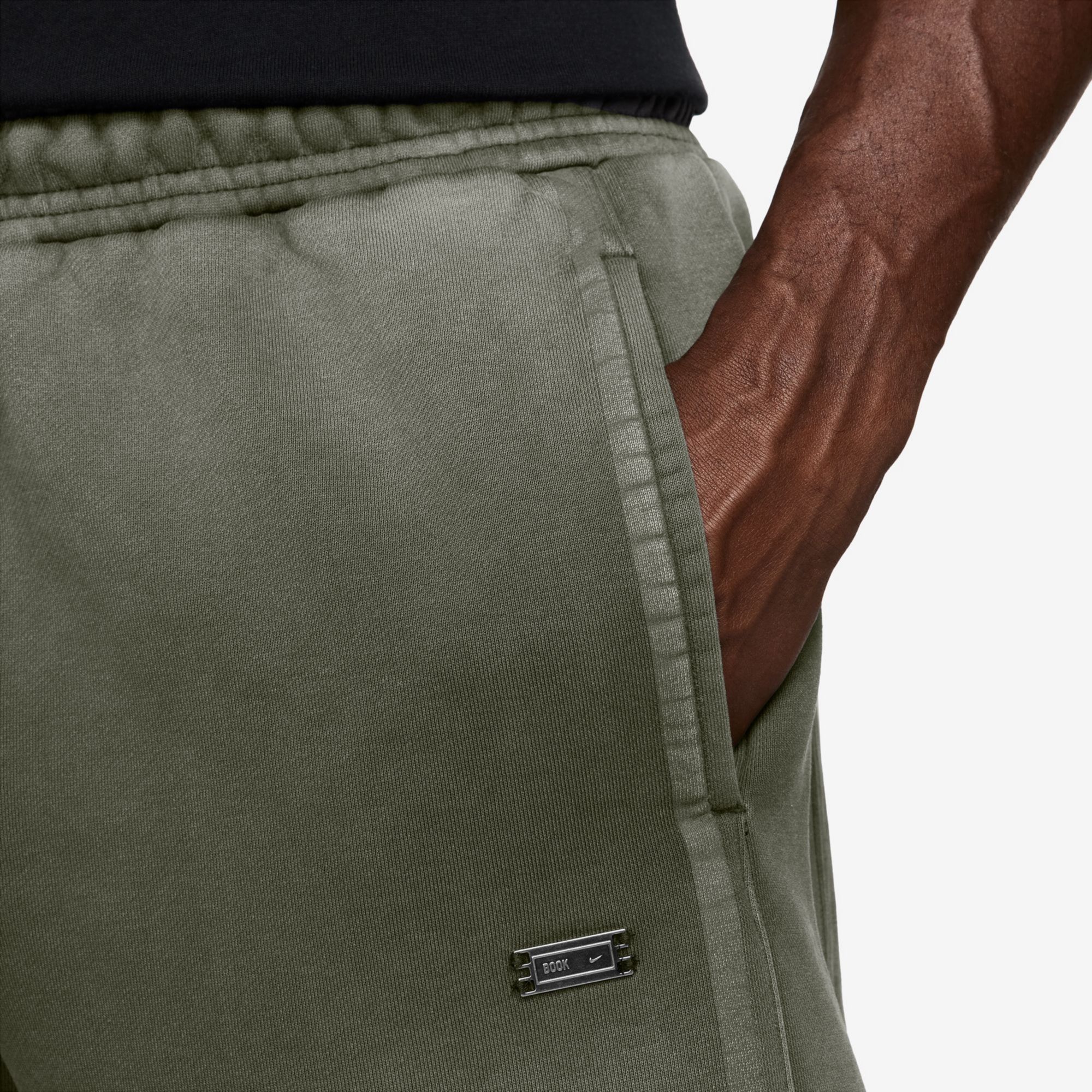 Nike Men's Devin Booker Standard Issue Book Shorts product image