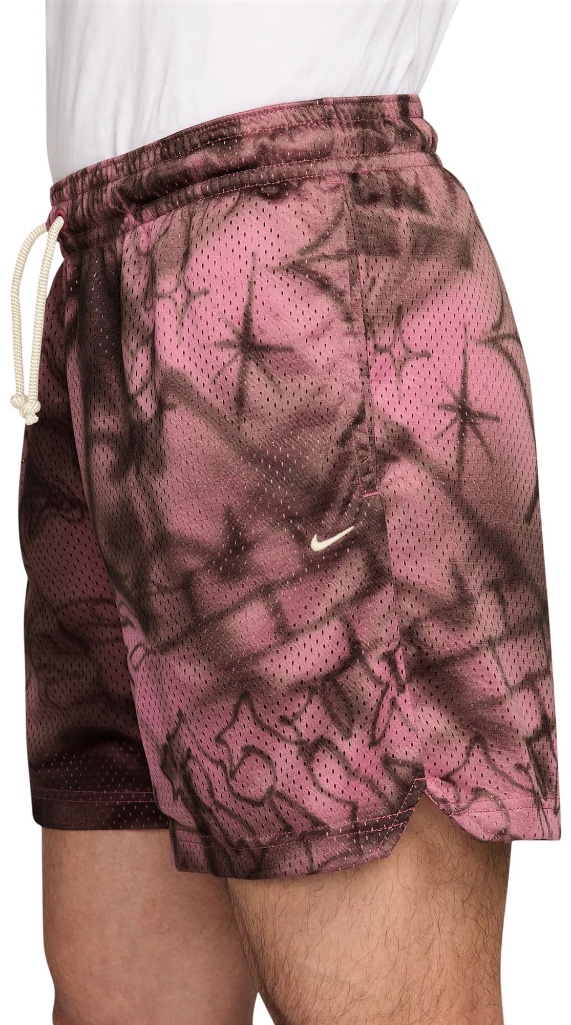 Nike Men's Dri-FIT Standard Issue 5" Mesh Printed Basketball Practice Shorts product image