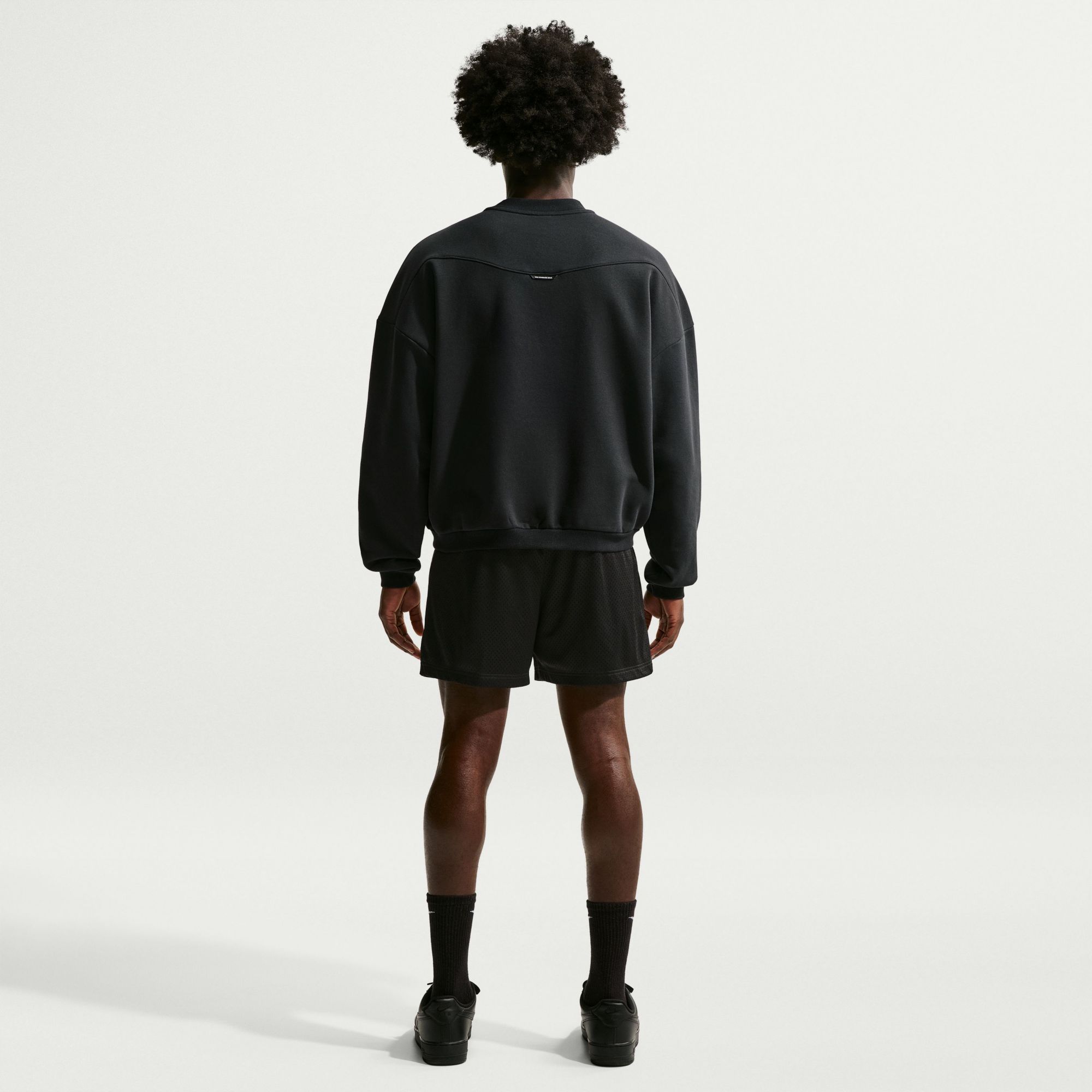 Nike Men's Dri-FIT Standard Issue 5" Mesh Basketball Practice Shorts product image