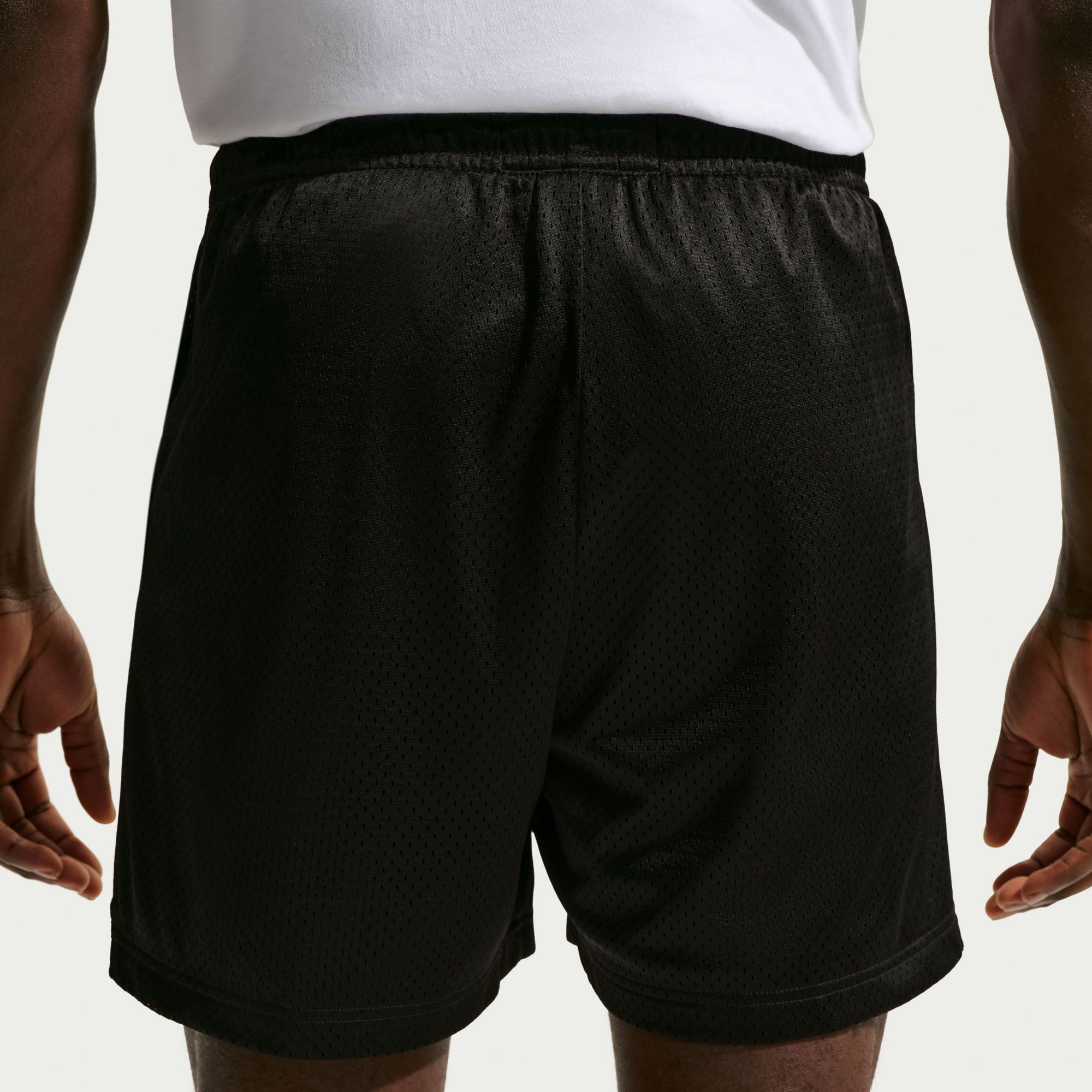 Nike Men's Dri-FIT Standard Issue 5" Mesh Basketball Practice Shorts product image
