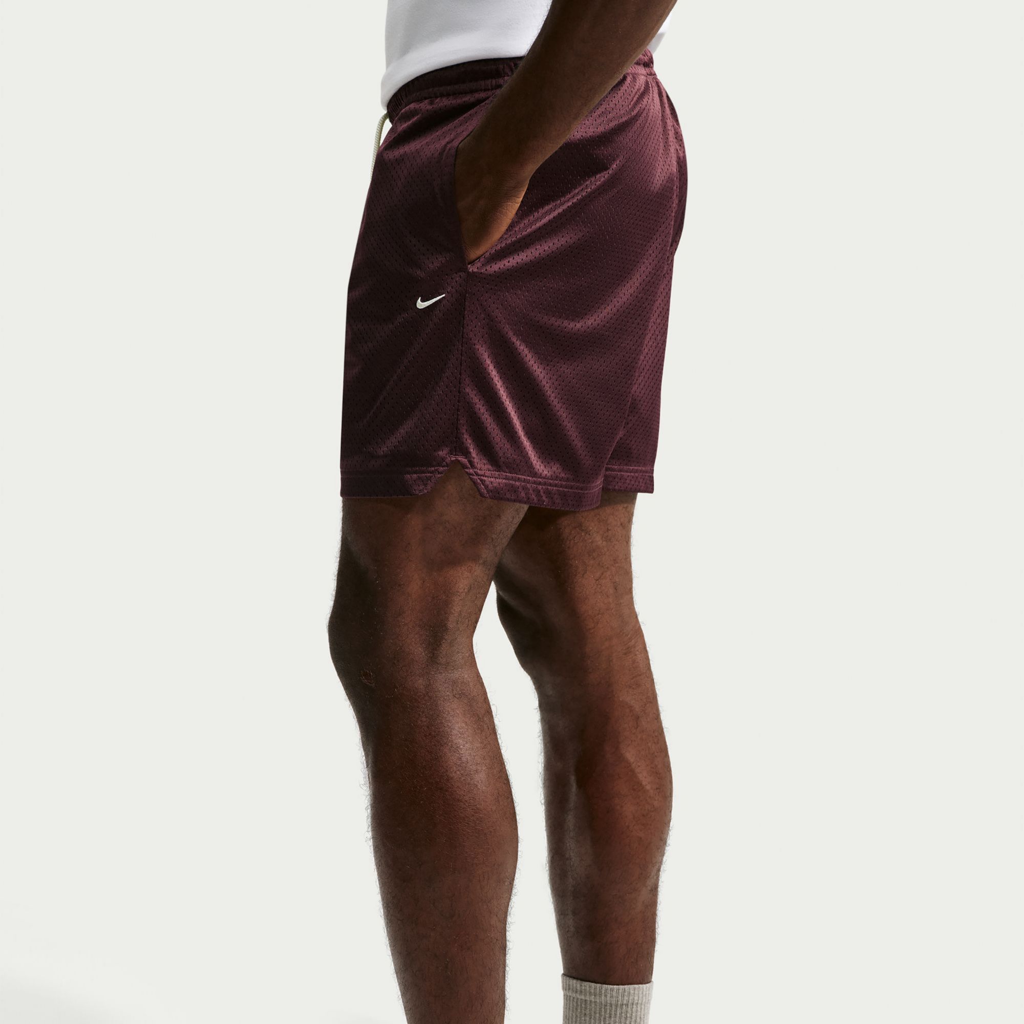 Nike Men's Dri-FIT Standard Issue 5" Mesh Basketball Practice Shorts product image