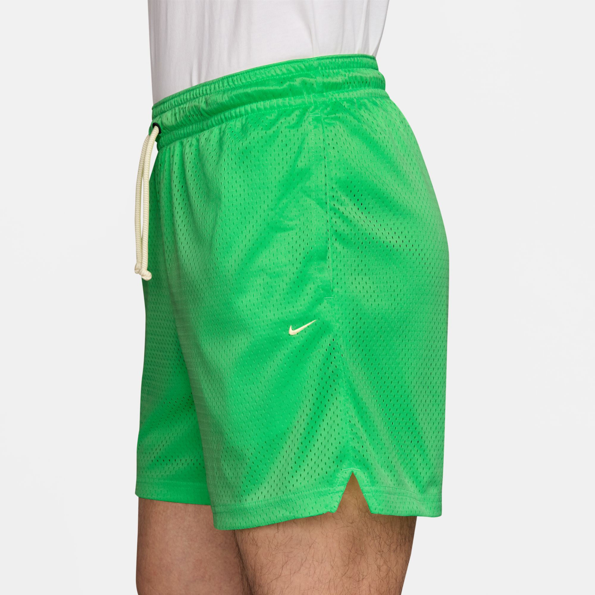 Nike Men's Dri-FIT Standard Issue 5" Mesh Basketball Practice Shorts product image