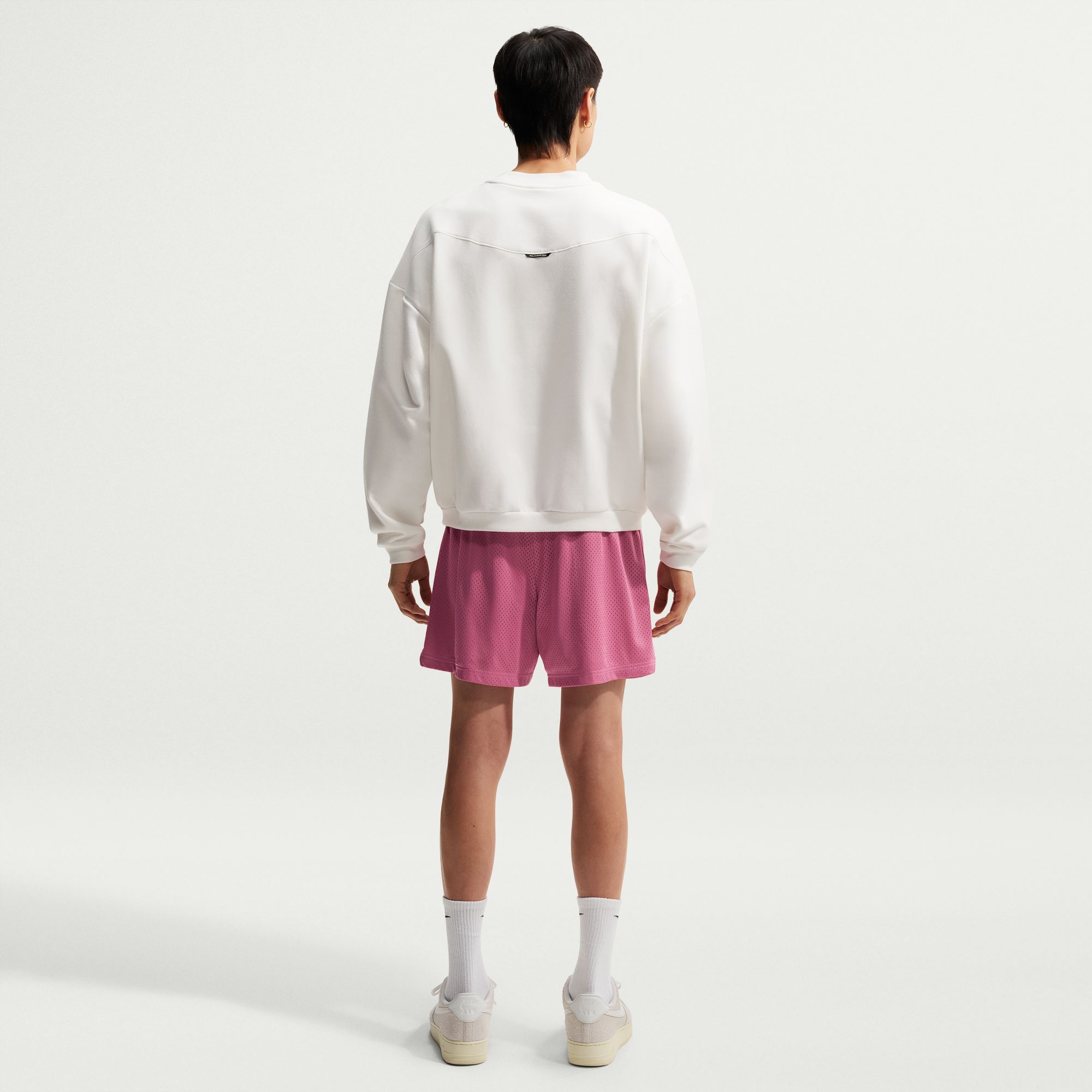 Nike Men's Dri-FIT Standard Issue 5" Mesh Basketball Practice Shorts product image