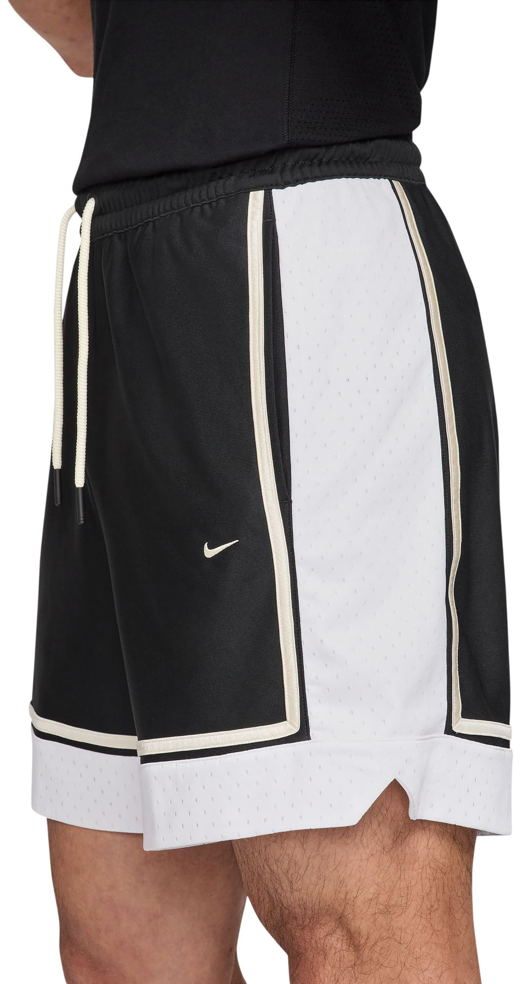 Nike Men's Dri-FIT Standard Issue GM Pro 6'' Basketball Shorts product image