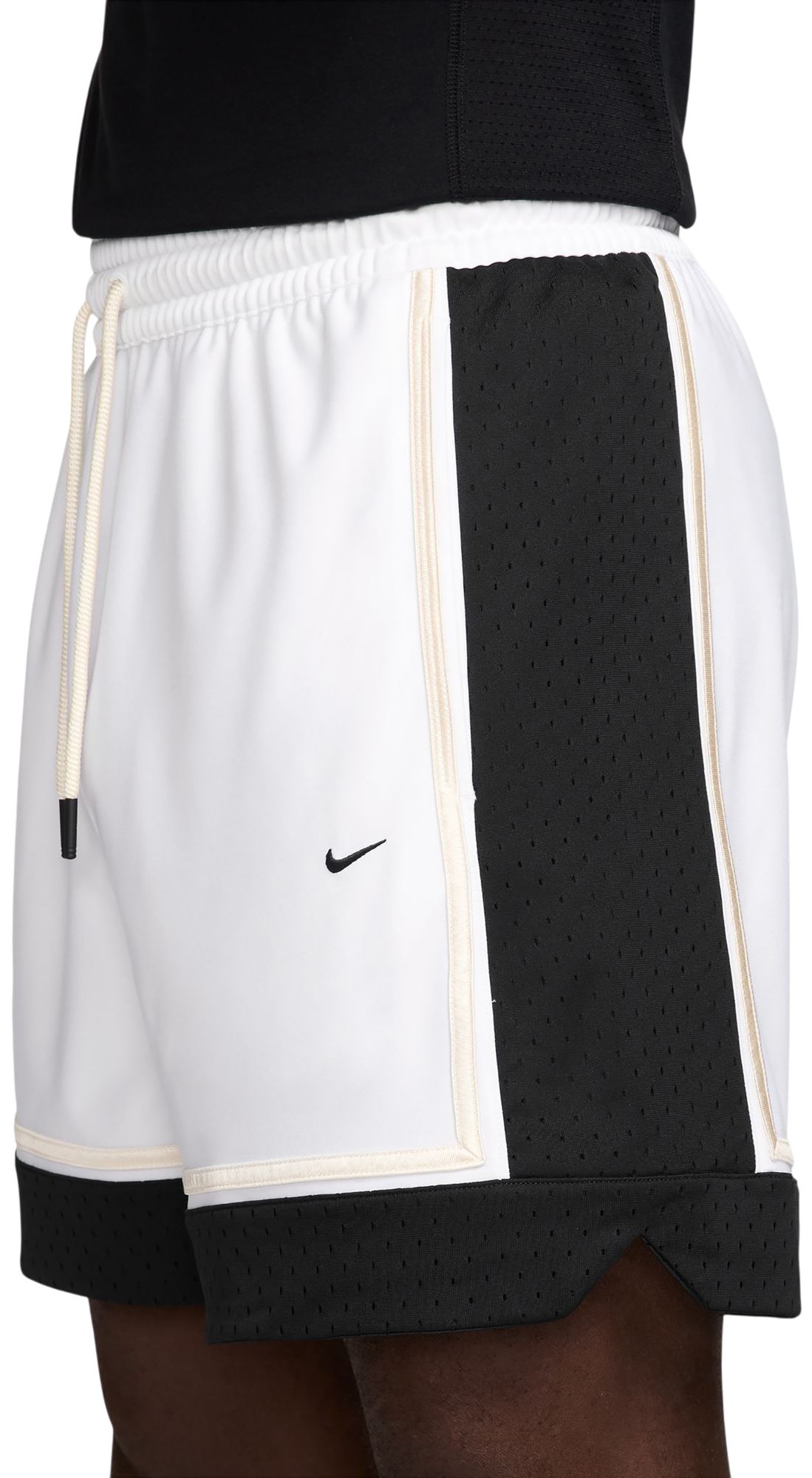 Nike Men's Dri-FIT Standard Issue GM Pro 6'' Basketball Shorts product image