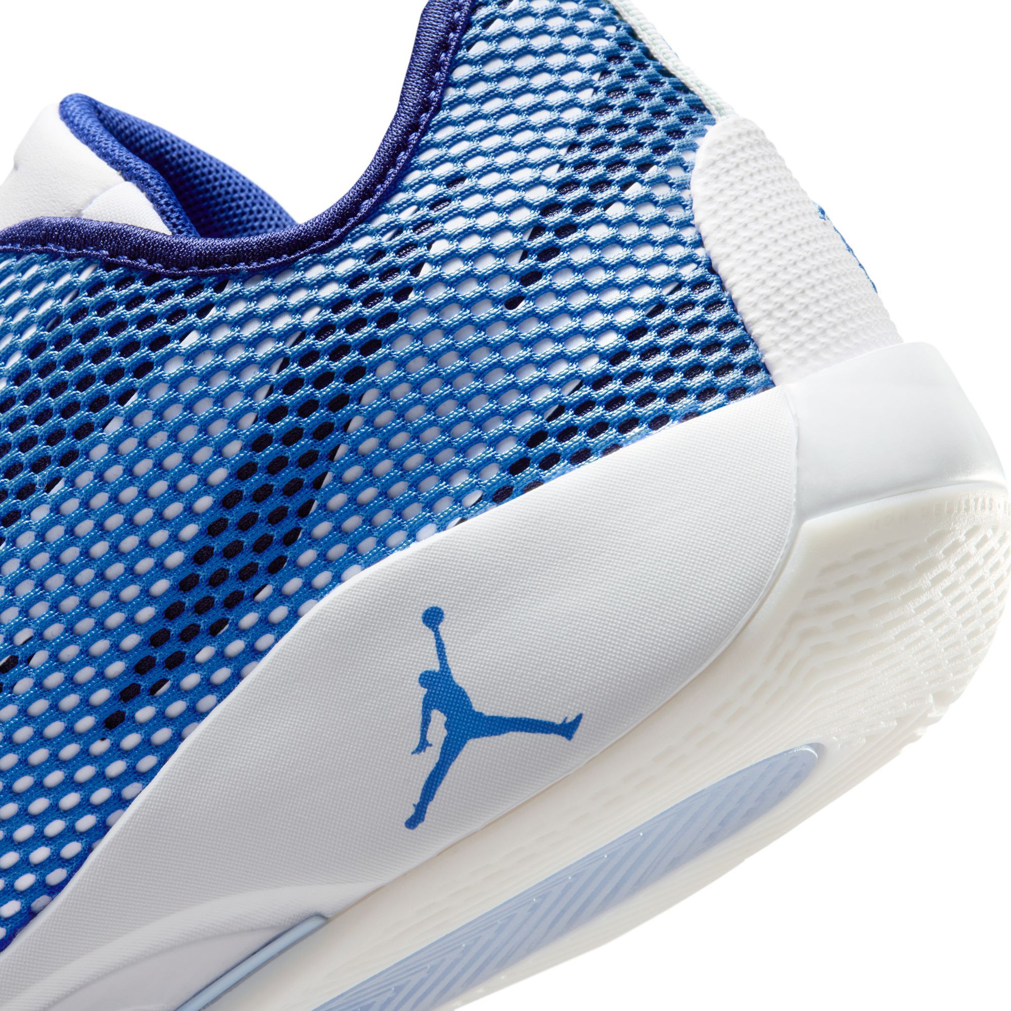 Jordan Luka 77 'Big Ticket' Basketball Shoes product image