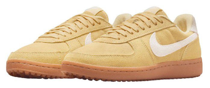 Nike Women's Field General Shoes product image