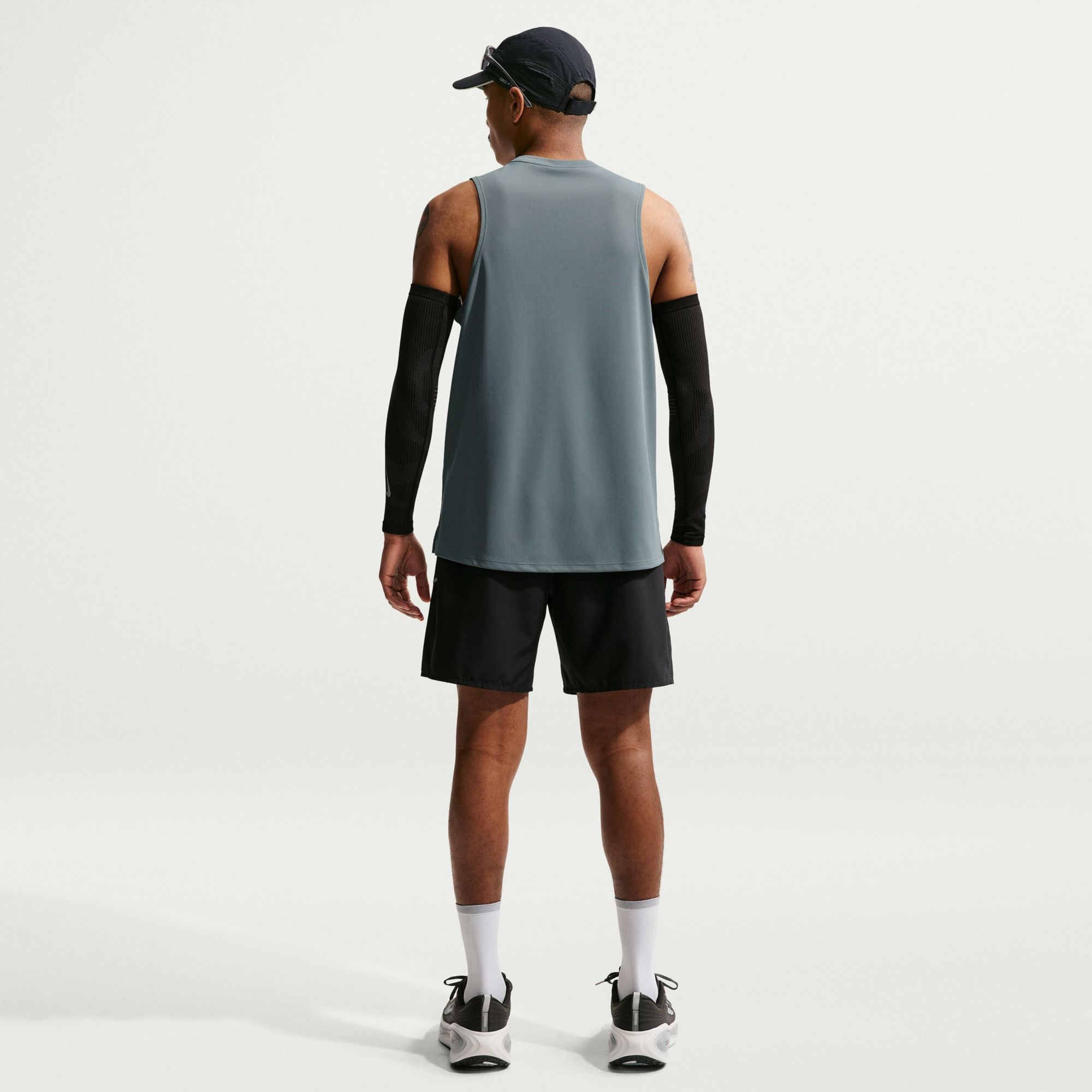 Nike Men's Dri-FIT Miler Running Tank Top product image