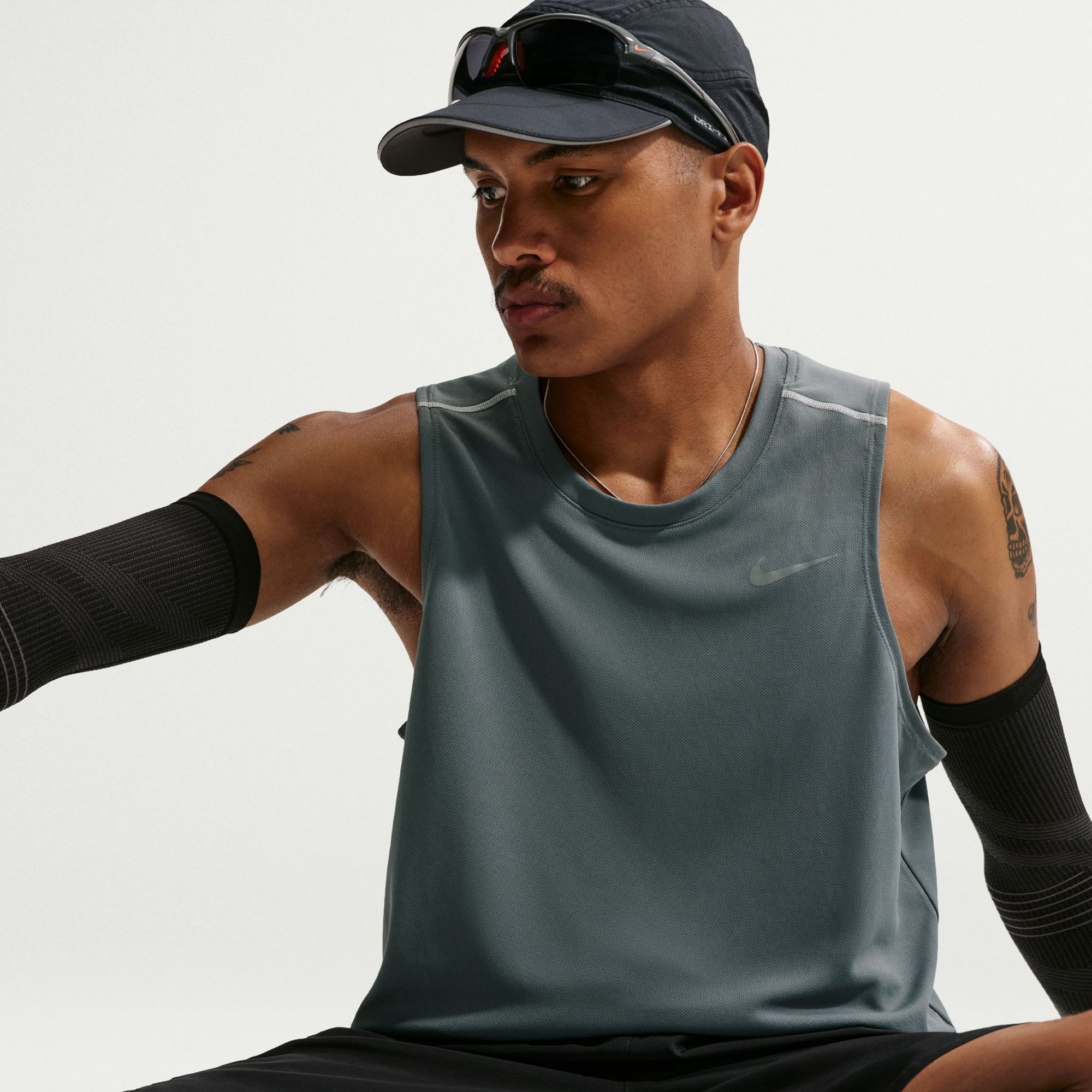Nike Men's Dri-FIT Miler Running Tank Top product image