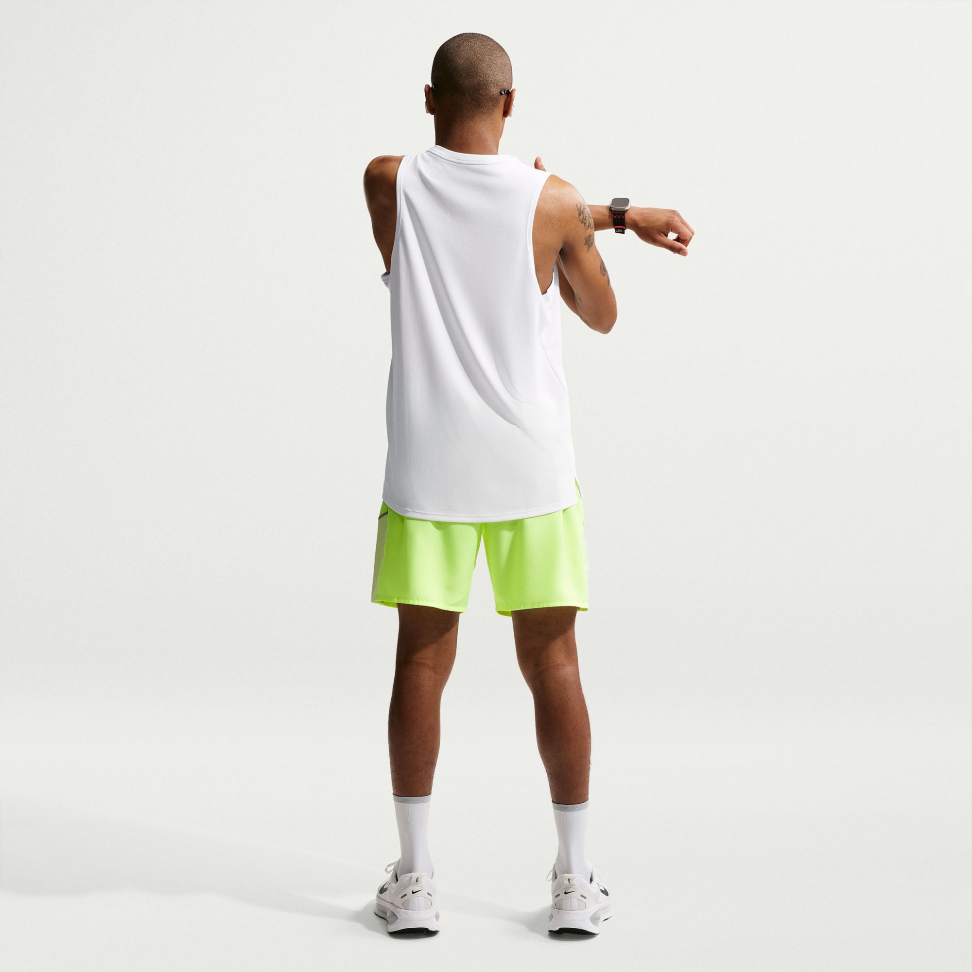 Nike Men's Dri-FIT Miler Running Tank Top product image