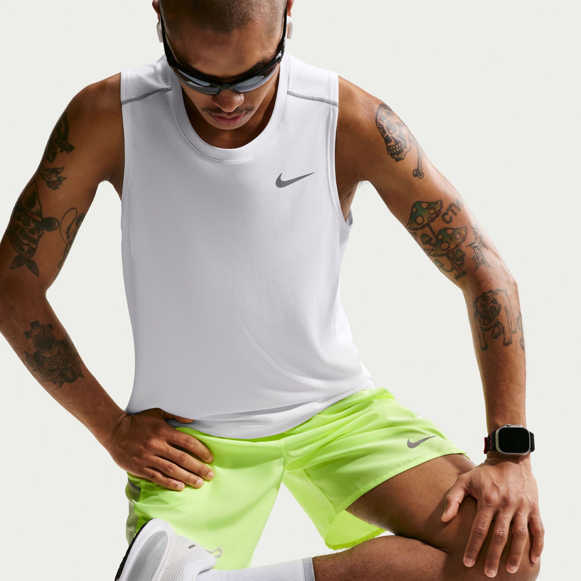 Nike Men's Dri-FIT Miler Running Tank Top product image