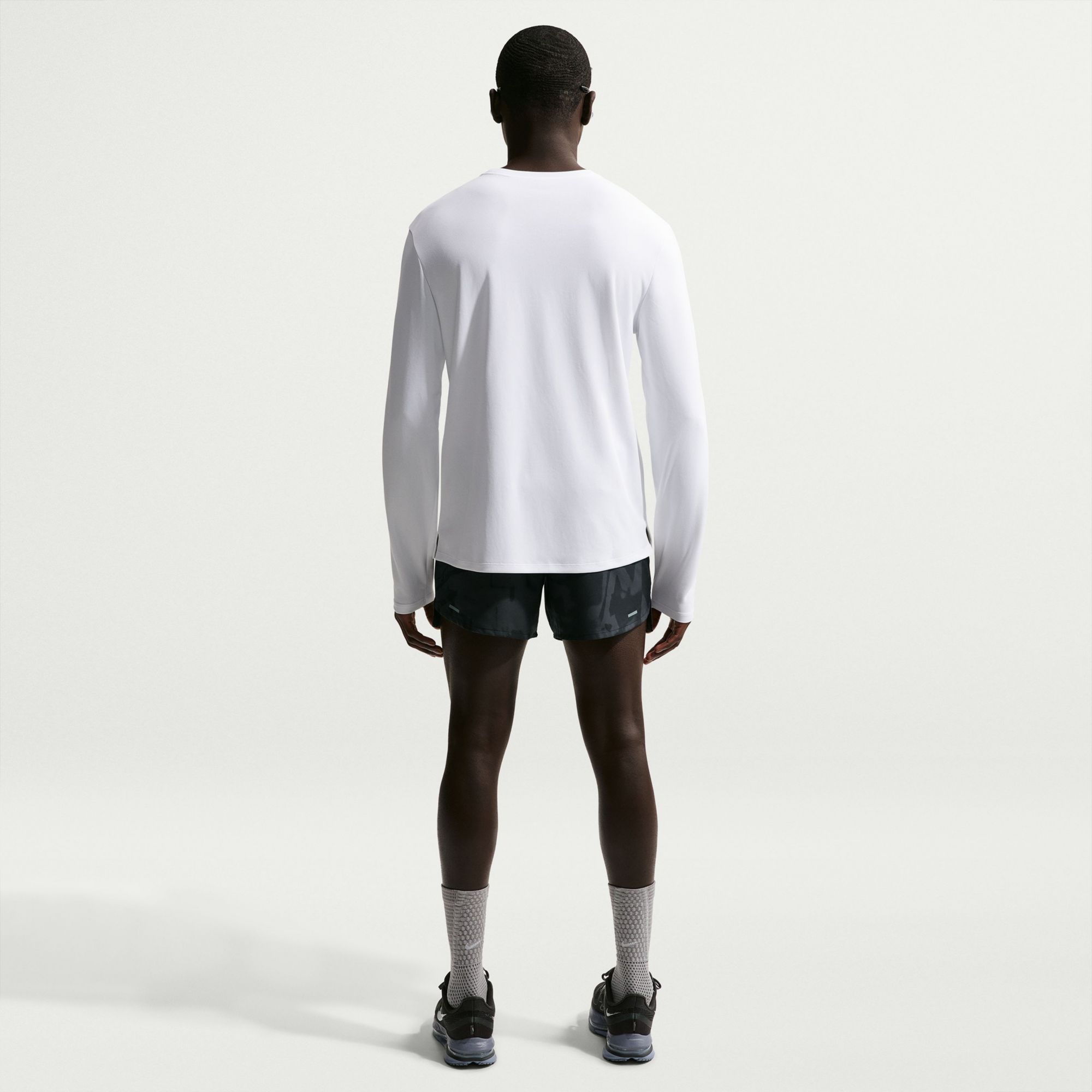 Nike Men's Dri-FIT Miler UV Long Sleeve Running T-Shirt product image