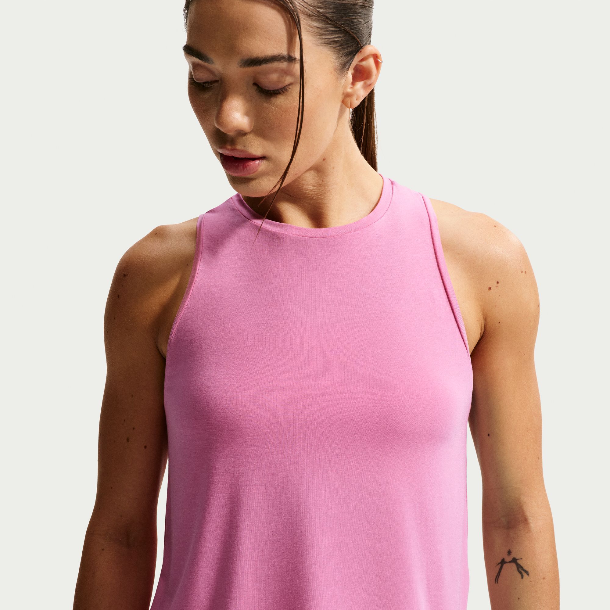 Nike Women's Zenvy Dri-FIT Tank Top product image