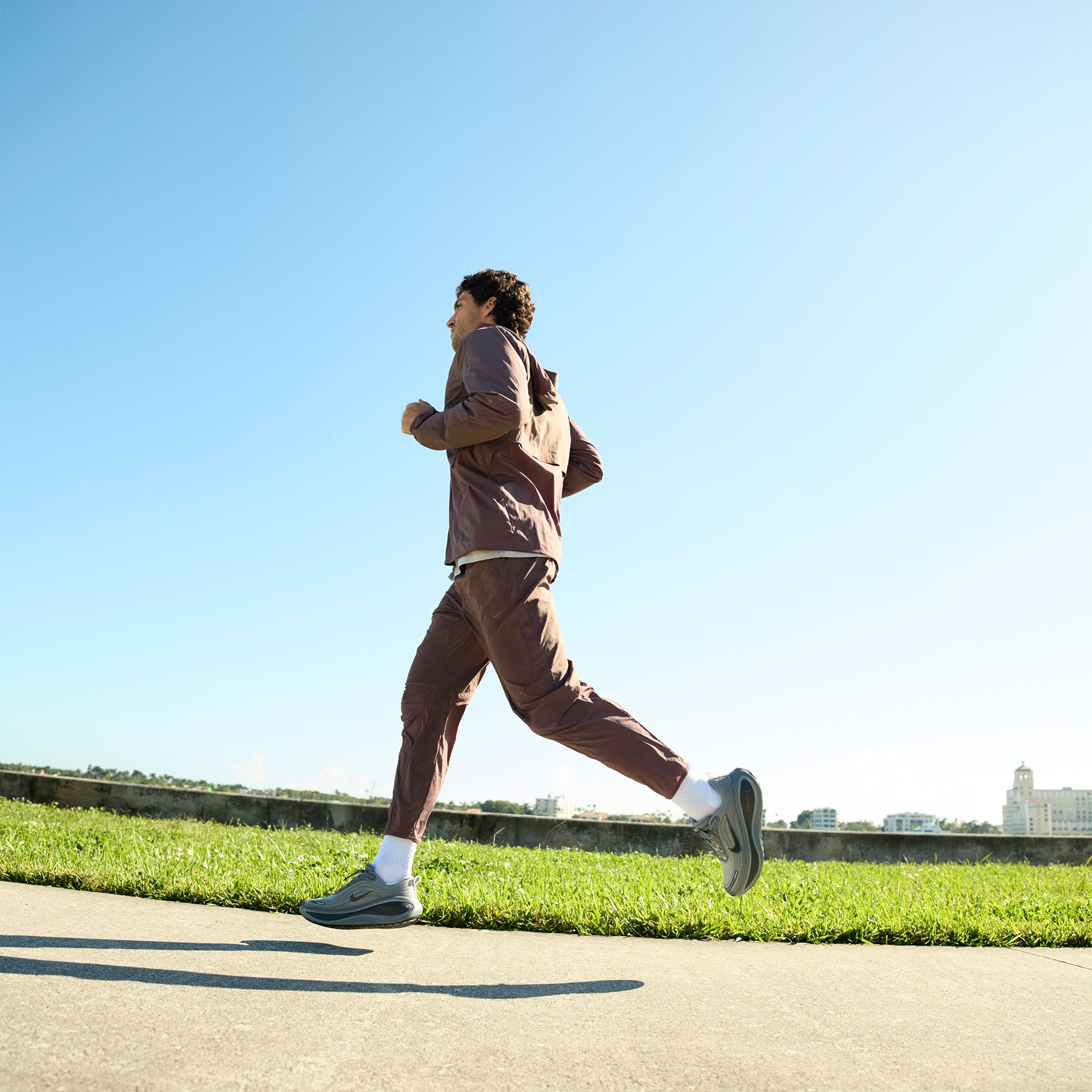 Nike Men's Dri-FIT Stride Repel Running Jacket product image