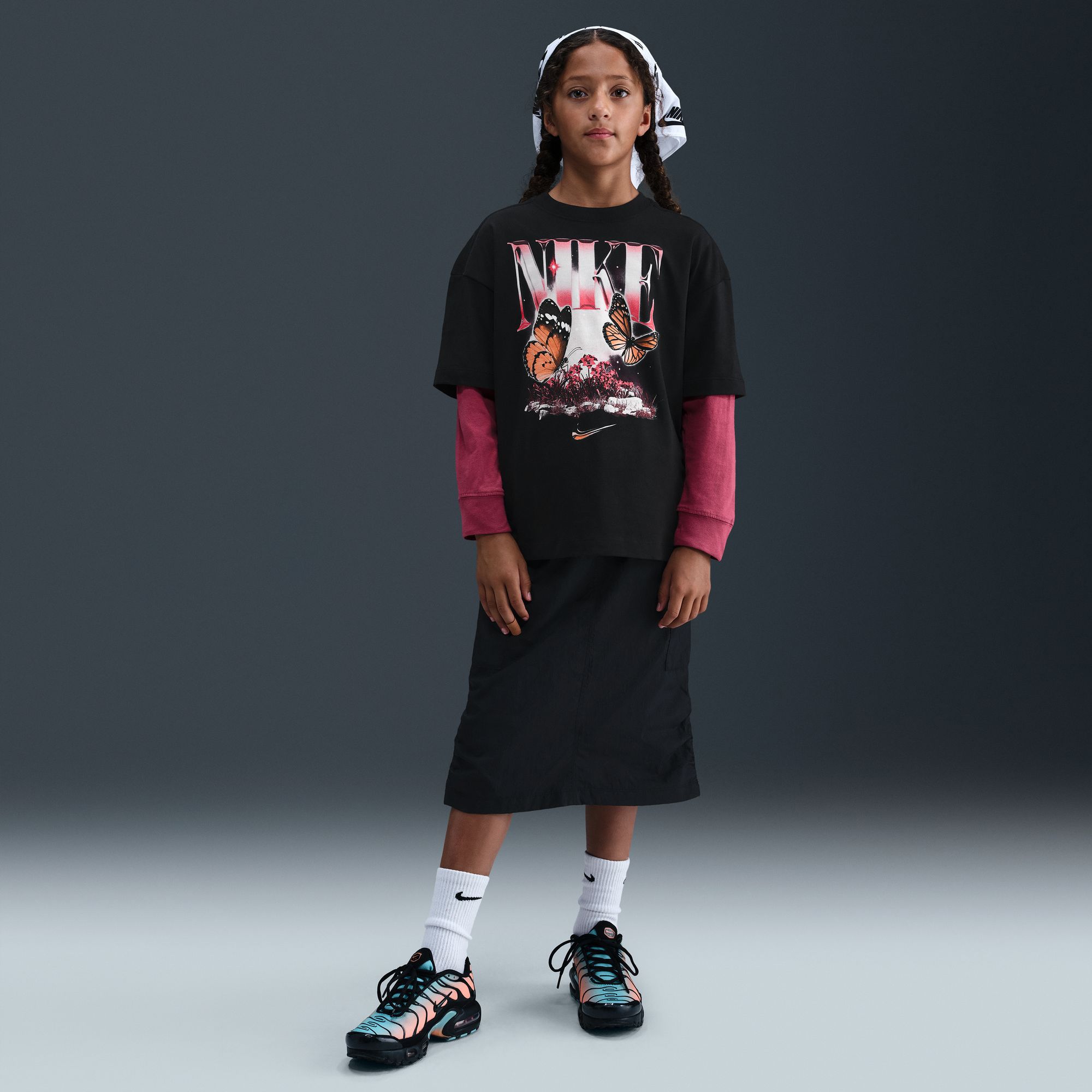 Nike Girls' Sportswear Butterfly Graphic Tee product image
