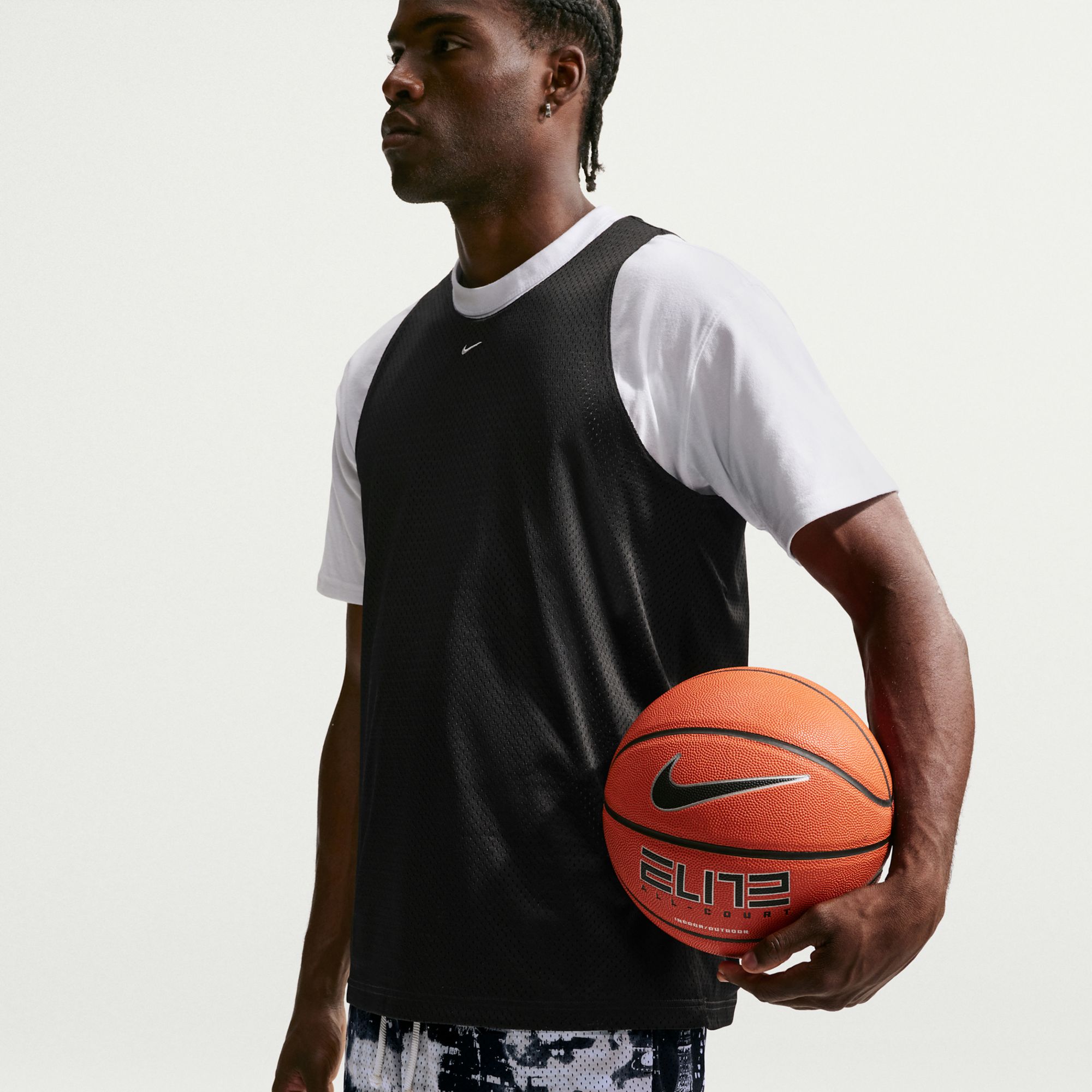 Nike Men's Dri-FIT Standard Issue 5" Mesh Allover Print Basketball Practice Shorts product image