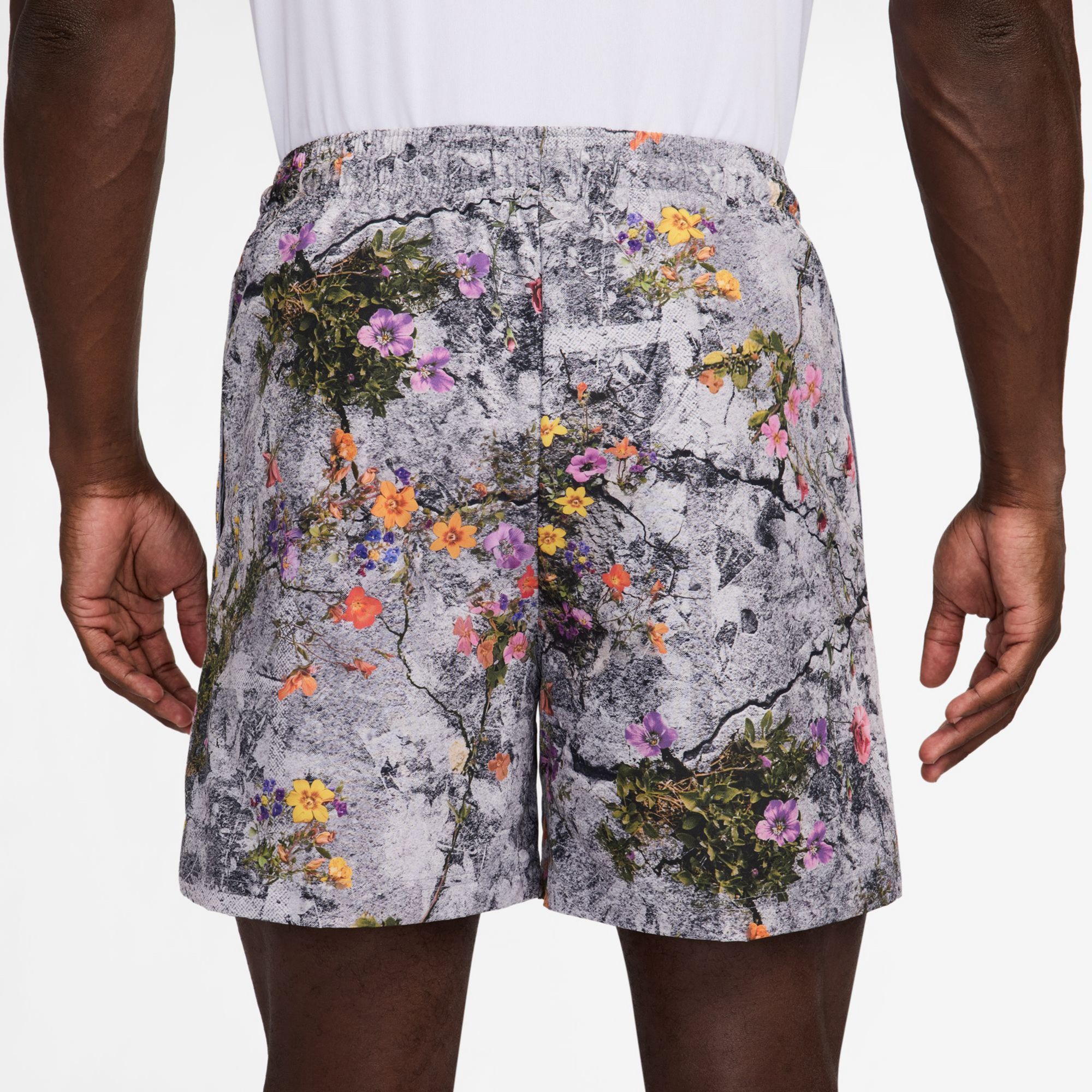Nike Men's Dri-FIT Standard Issue Allover Print 5" Practice Woven Shorts product image