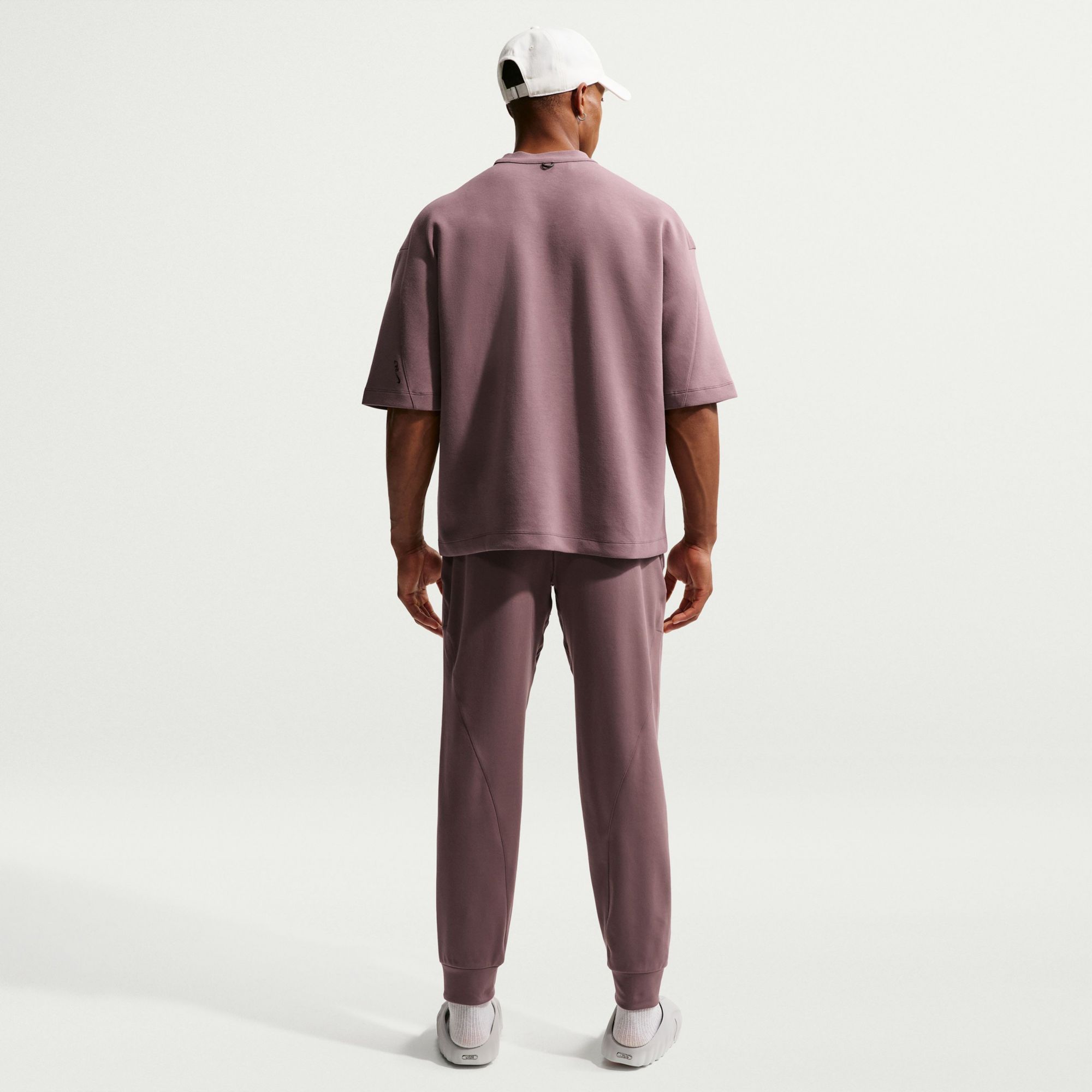 Nike Men's 24.7 ImpossiblySoft Dri-FIT T-Shirt product image