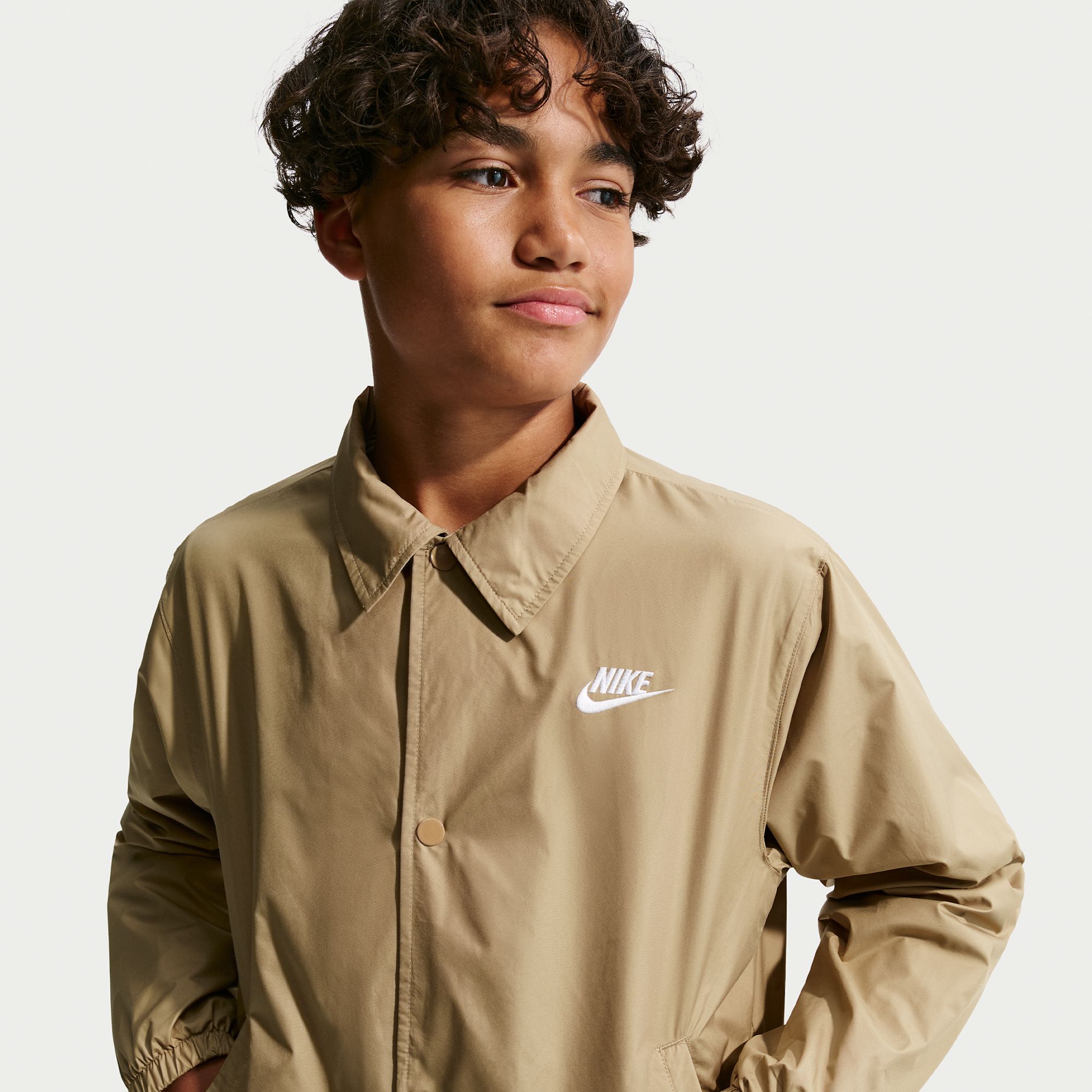 Nike Kids' Sportswear Club Woven Coach Jacket product image