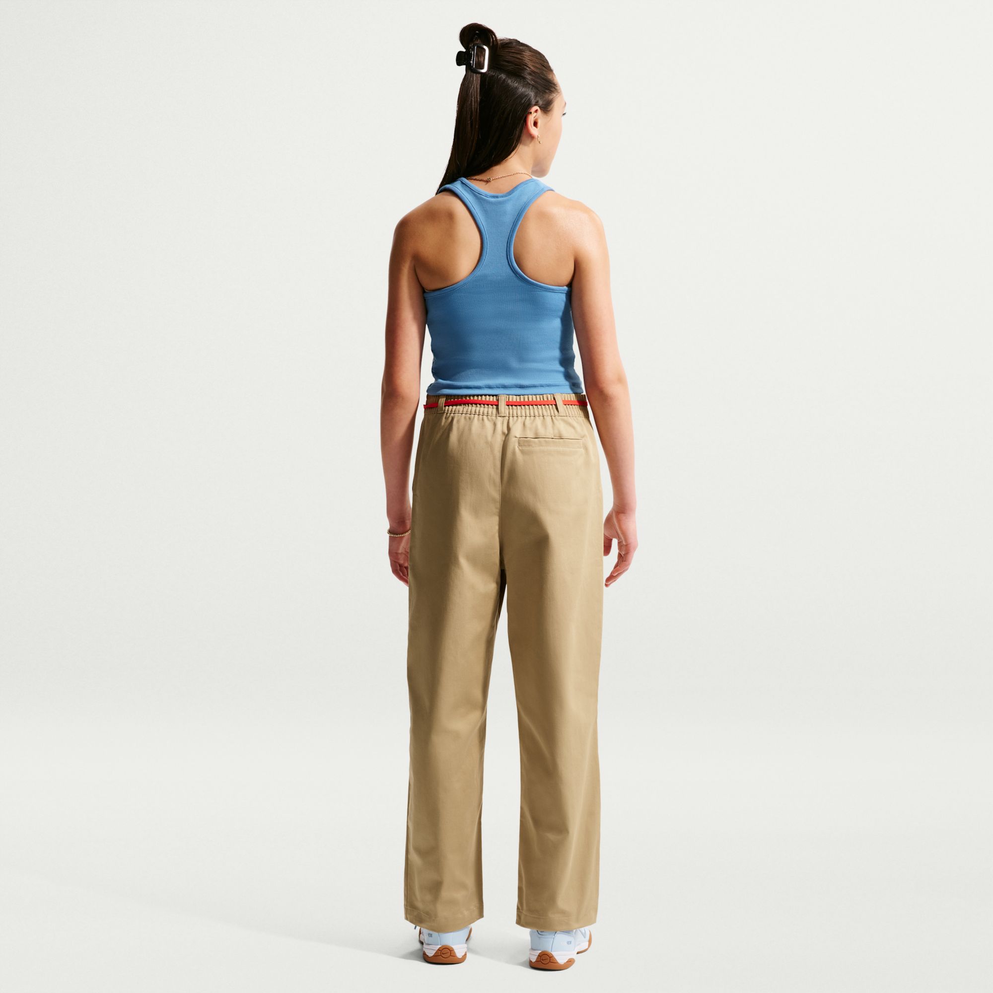 Nike Kids' Sportswear Club Woven Everyday Pant product image