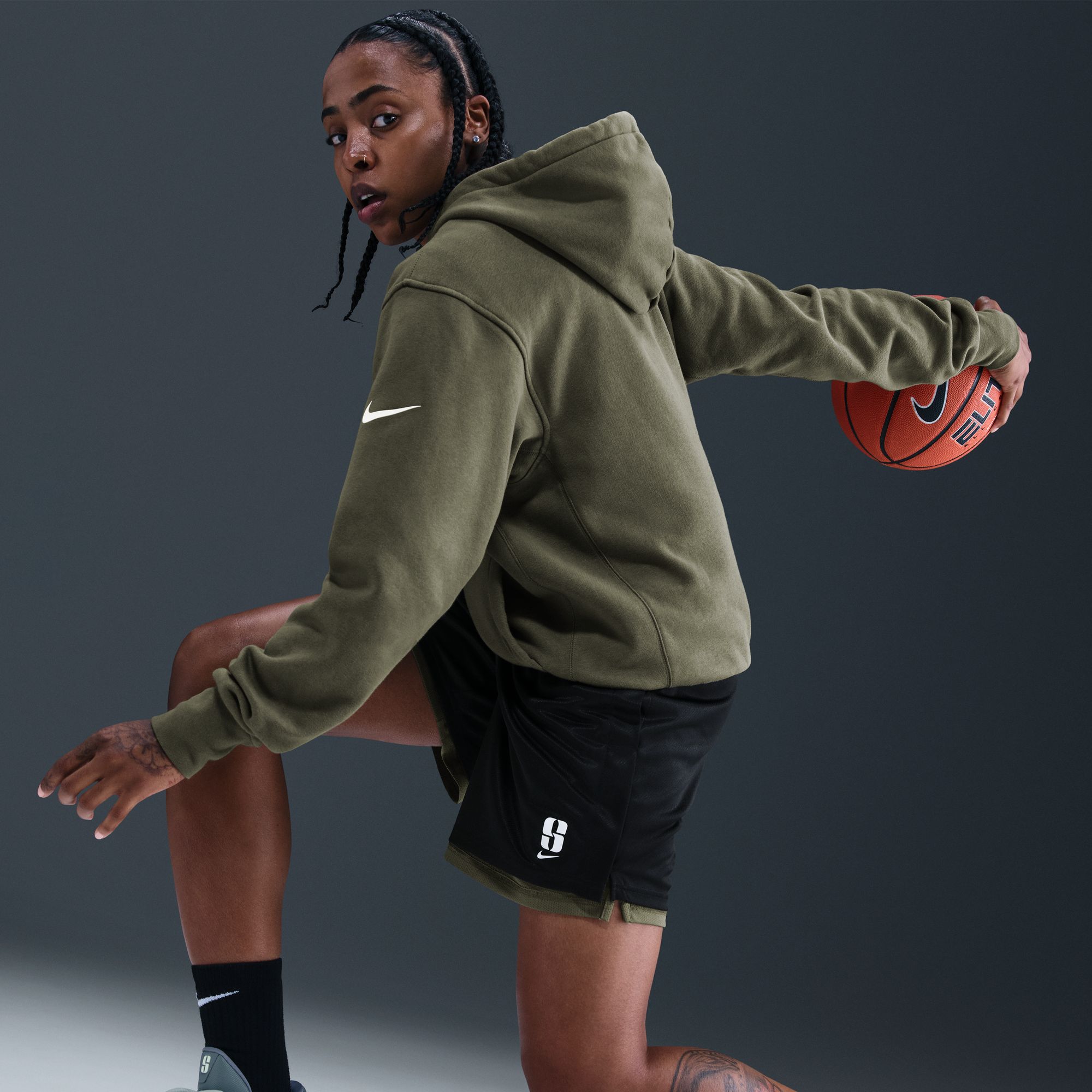 Nike Sabrina Ionescu Dri-FIT Reversible Basketball Shorts product image