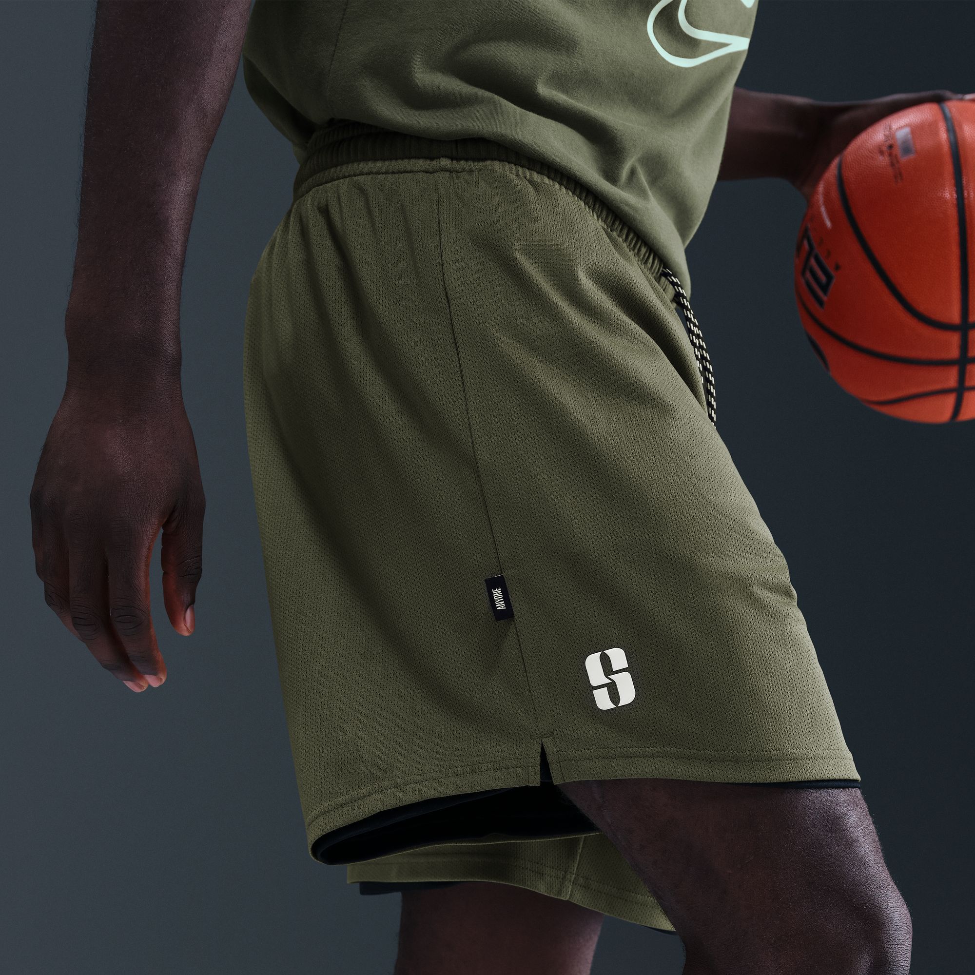 Nike Sabrina Ionescu Dri-FIT Reversible Basketball Shorts product image