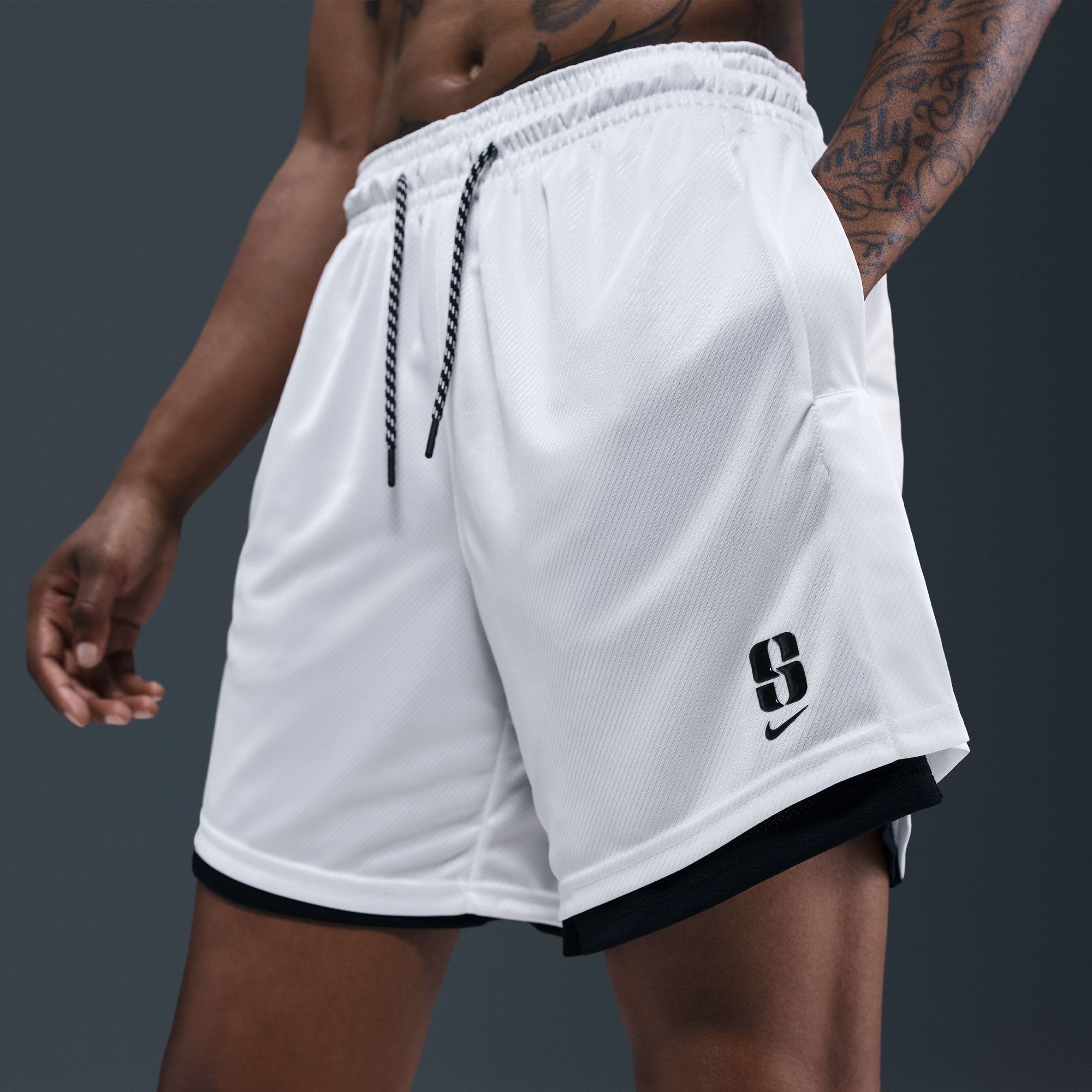 Nike Sabrina Ionescu Dri-FIT Reversible Basketball Shorts product image