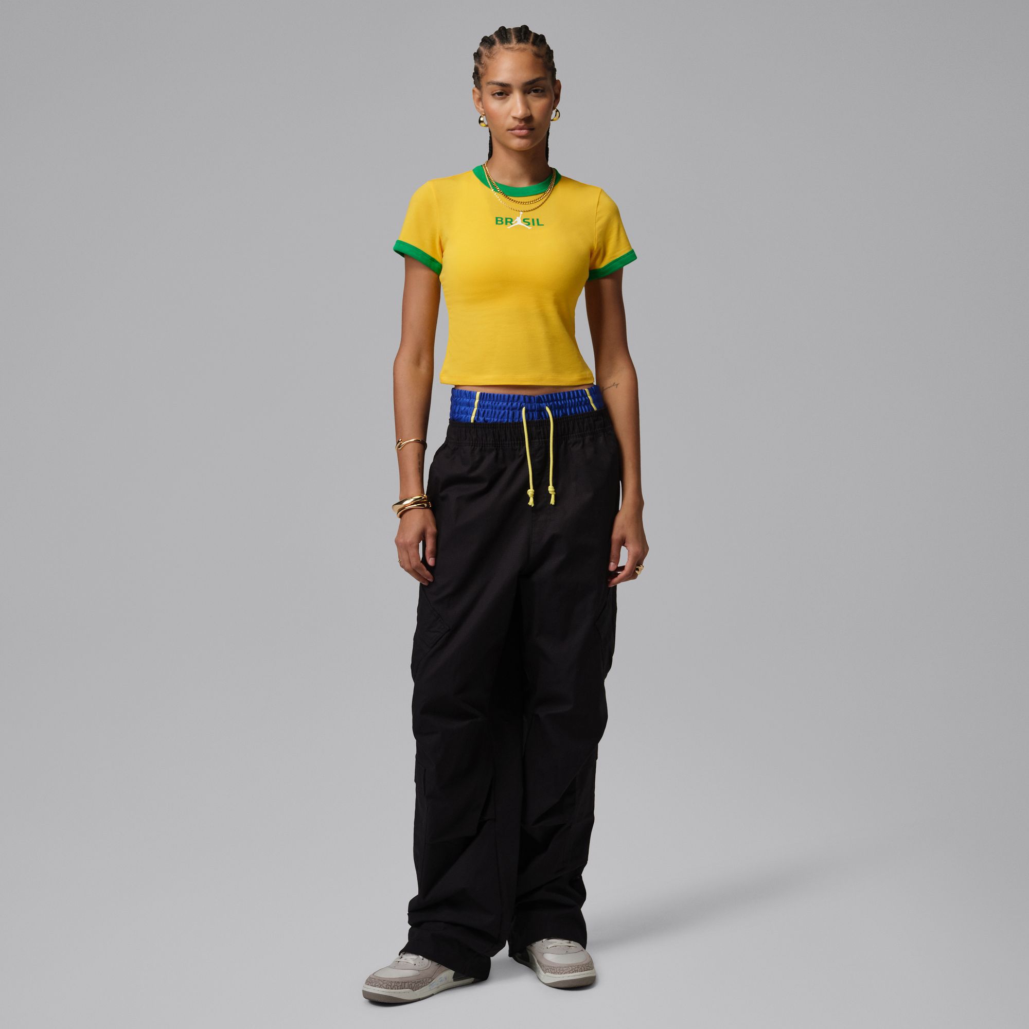 Jordan Women's Graphic Brazil Crewneck Shirt product image