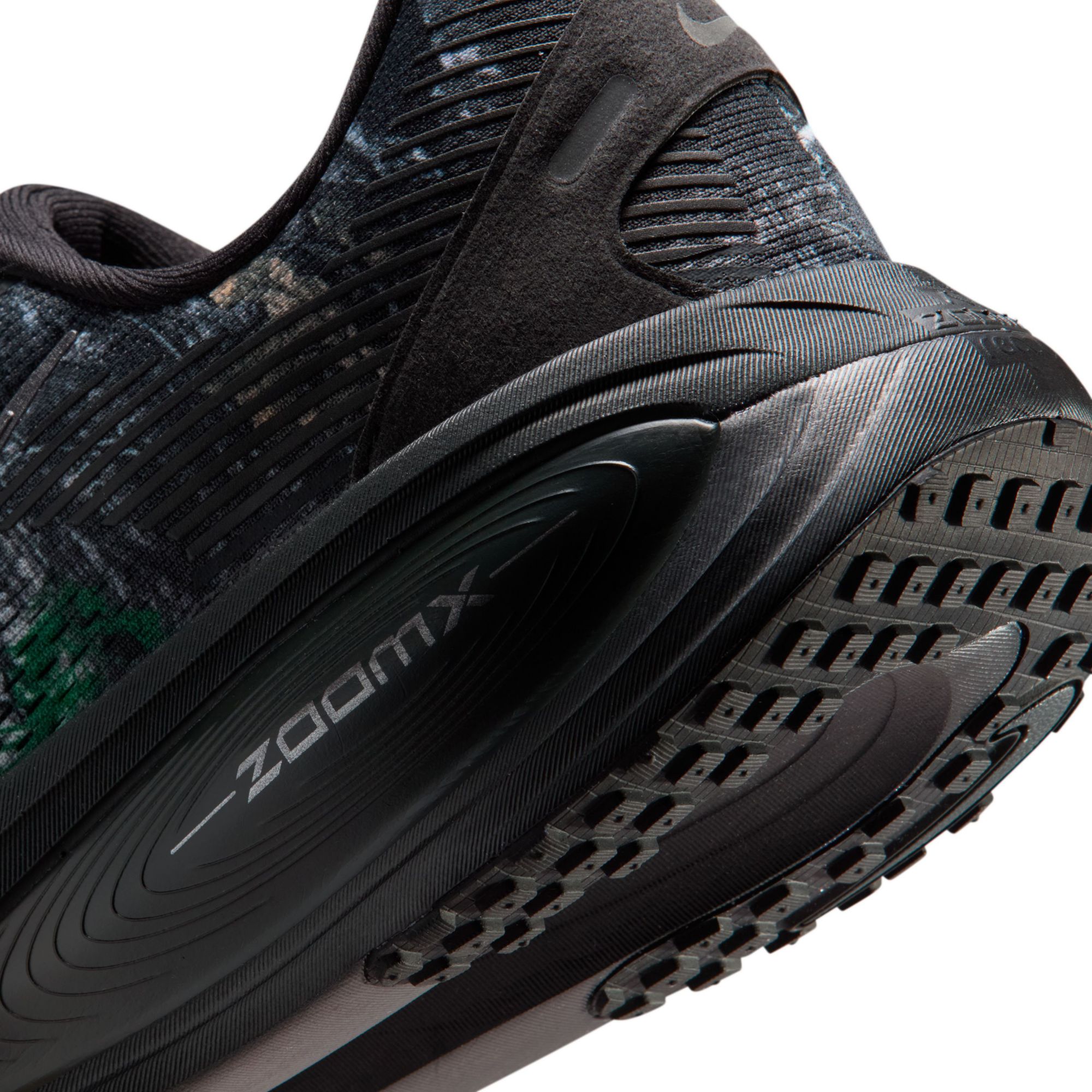 Nike Men's Vomero 18 Running Shoes product image