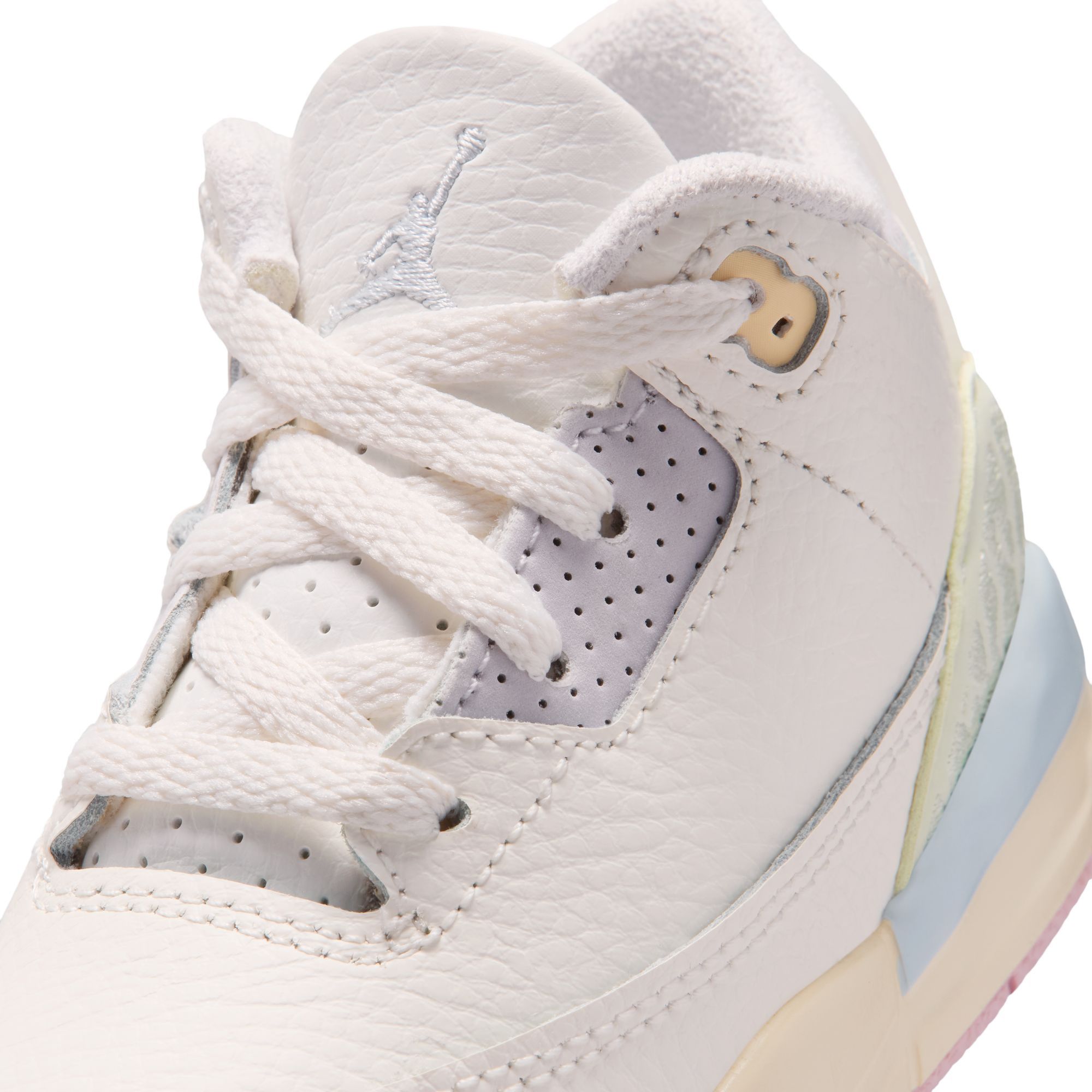 Air Jordan Toddler 3 Retro 'Sail and Jade Aura' Basketball Shoes product image