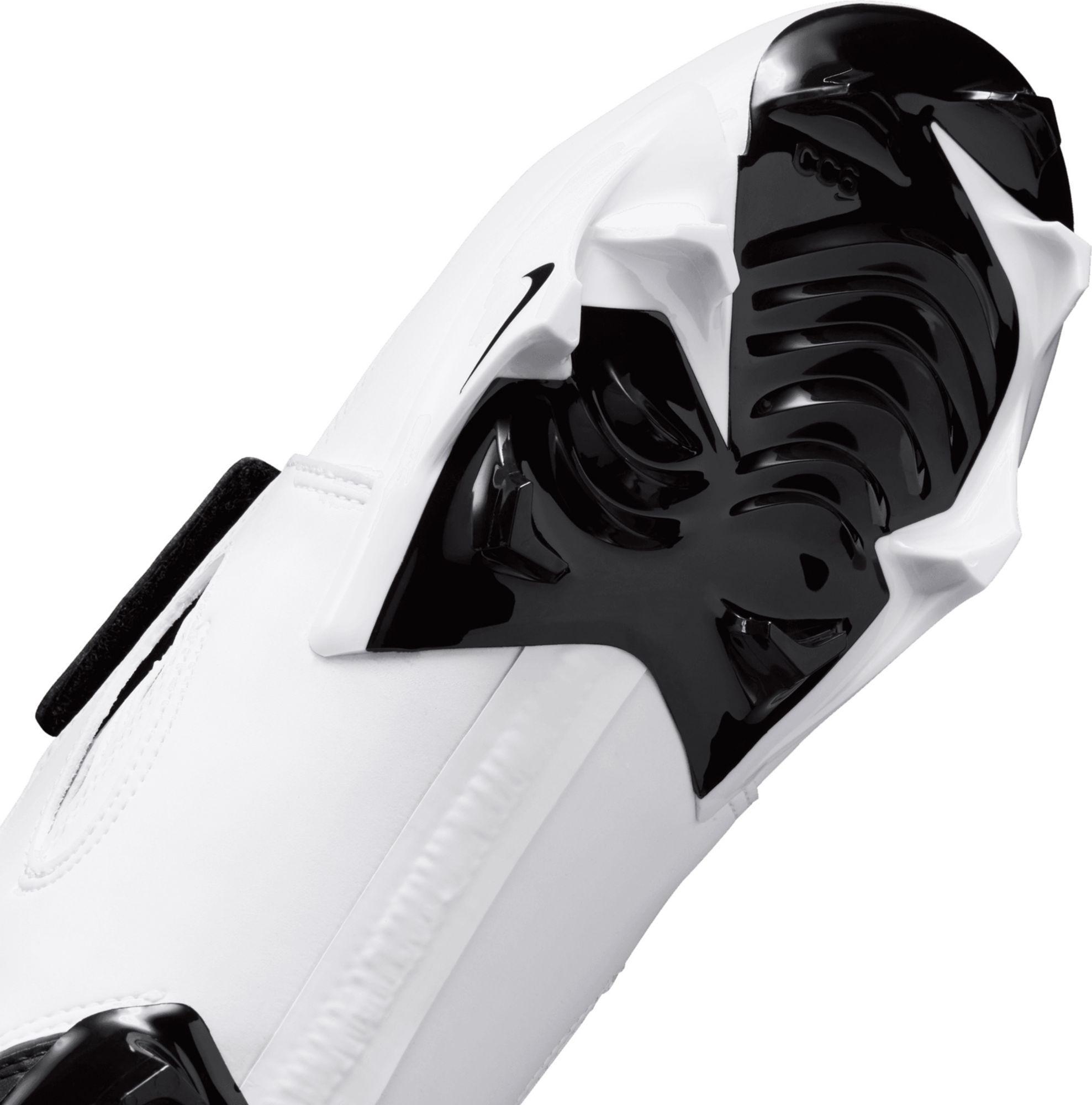 Nike Diamond Turf 2 Football Cleats product image