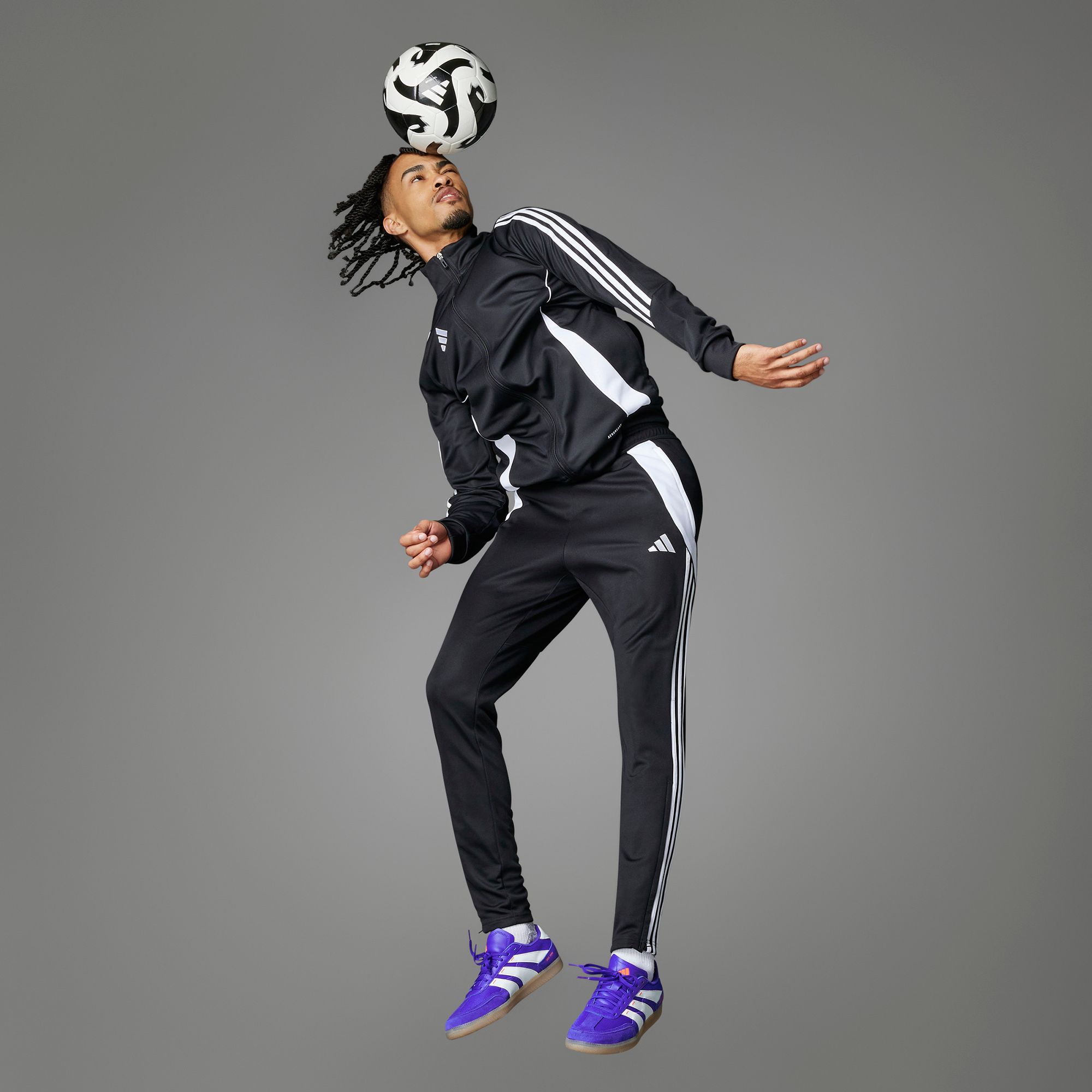 adidas Predator Freestyle Indoor Soccer Shoes product image