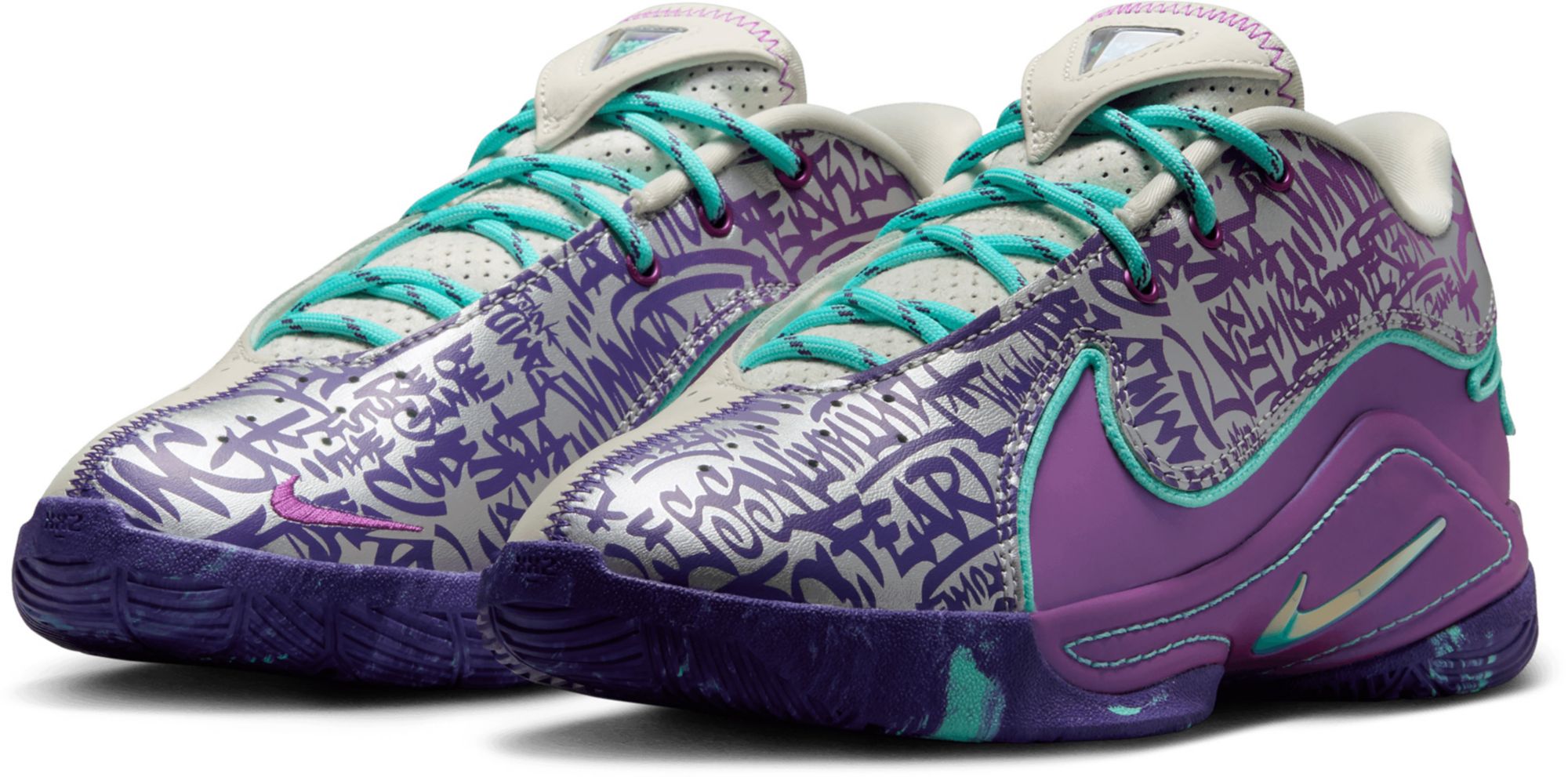 Nike Kids' Grade School Lebron XXII Basketball Shoes product image