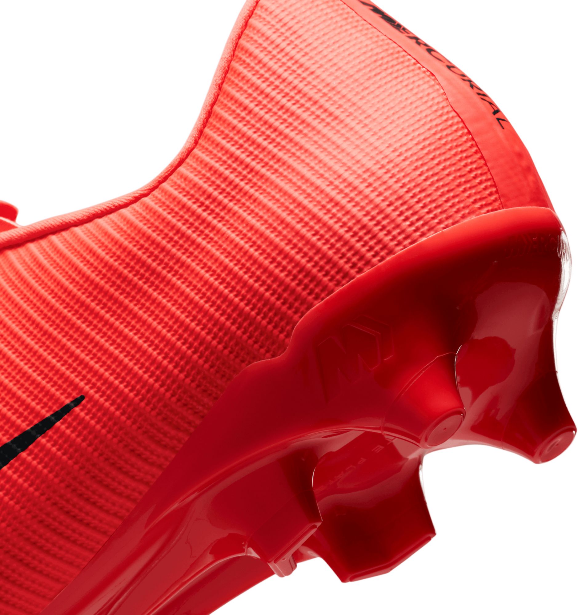 Nike Mercurial Vapor 17 Academy FG Soccer Cleats product image