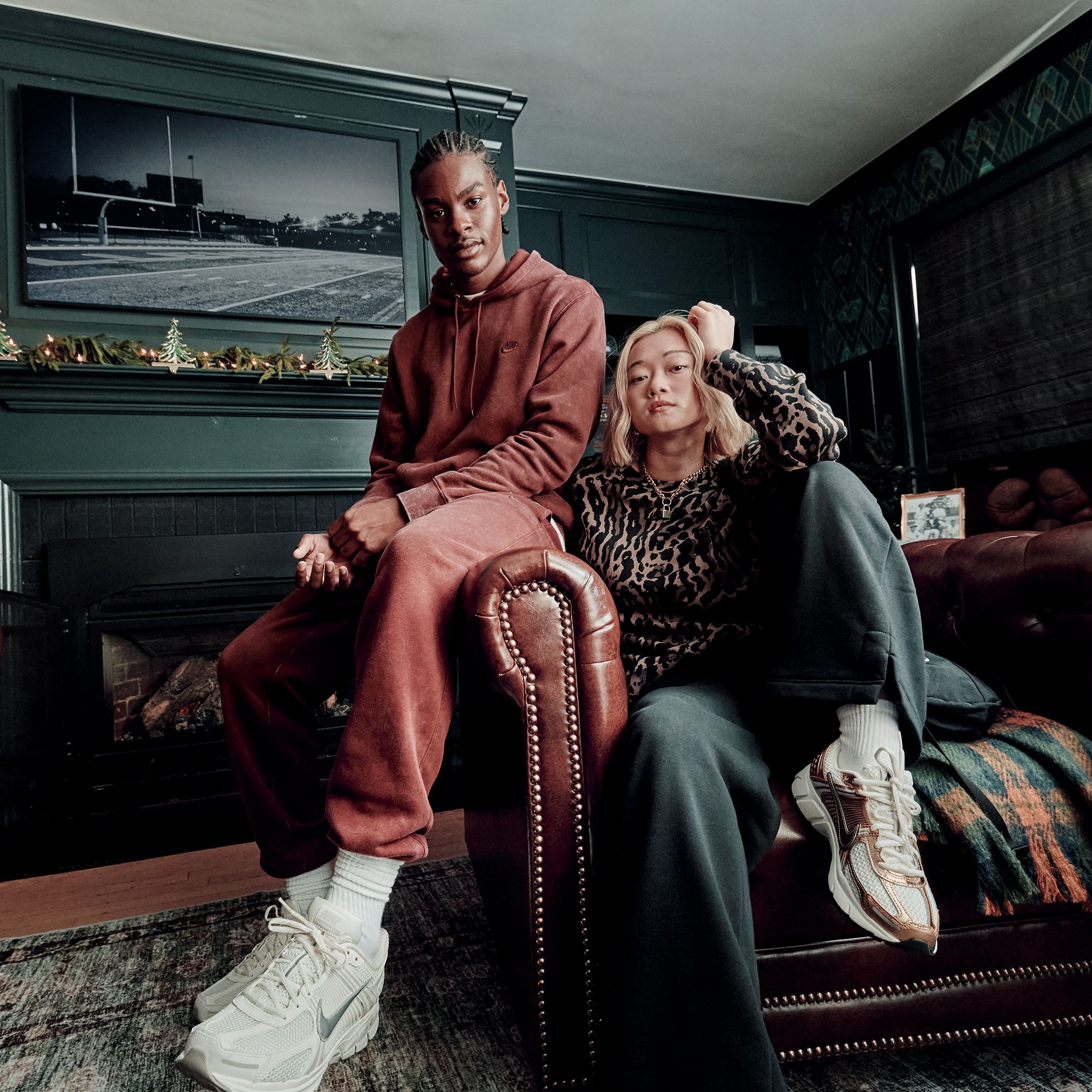 Nike Women's Sportswear Phoenix Fleece High-Waisted Wide-Leg Pants product image