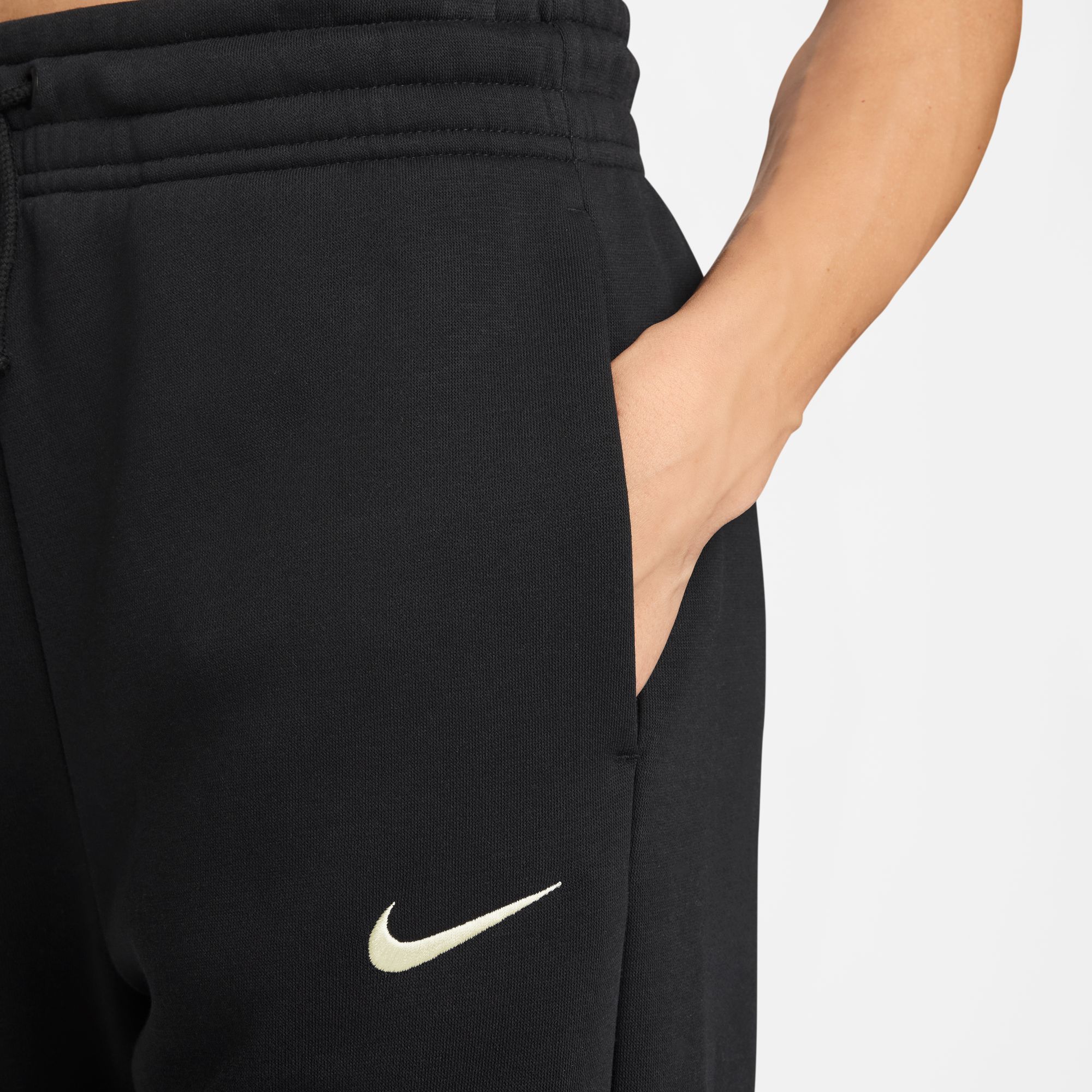 Nike Women's Sportswear Phoenix Fleece High-Waisted Wide-Leg Pants product image
