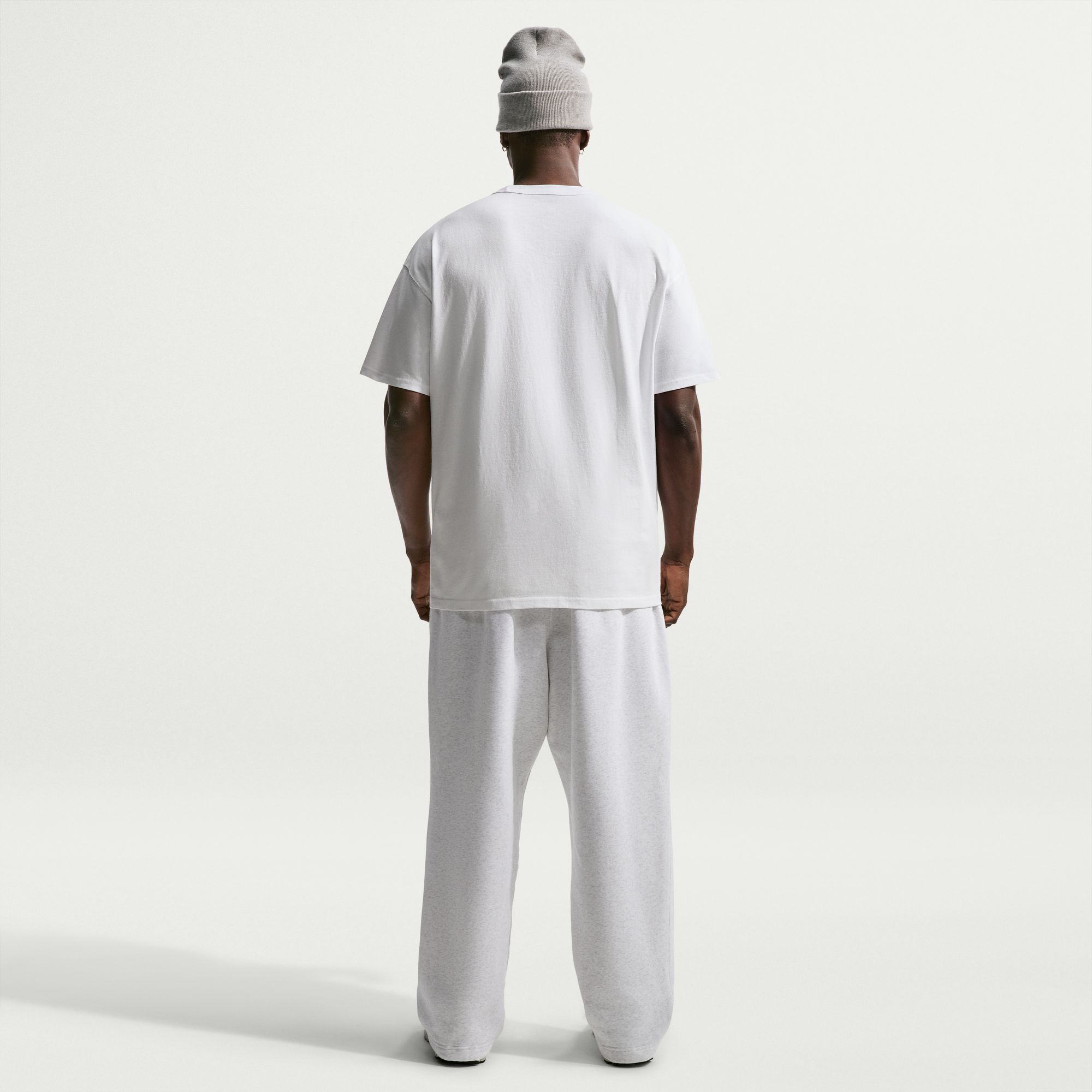 Nike Men's Sportswear Premium Essentials Pocket T-Shirt product image