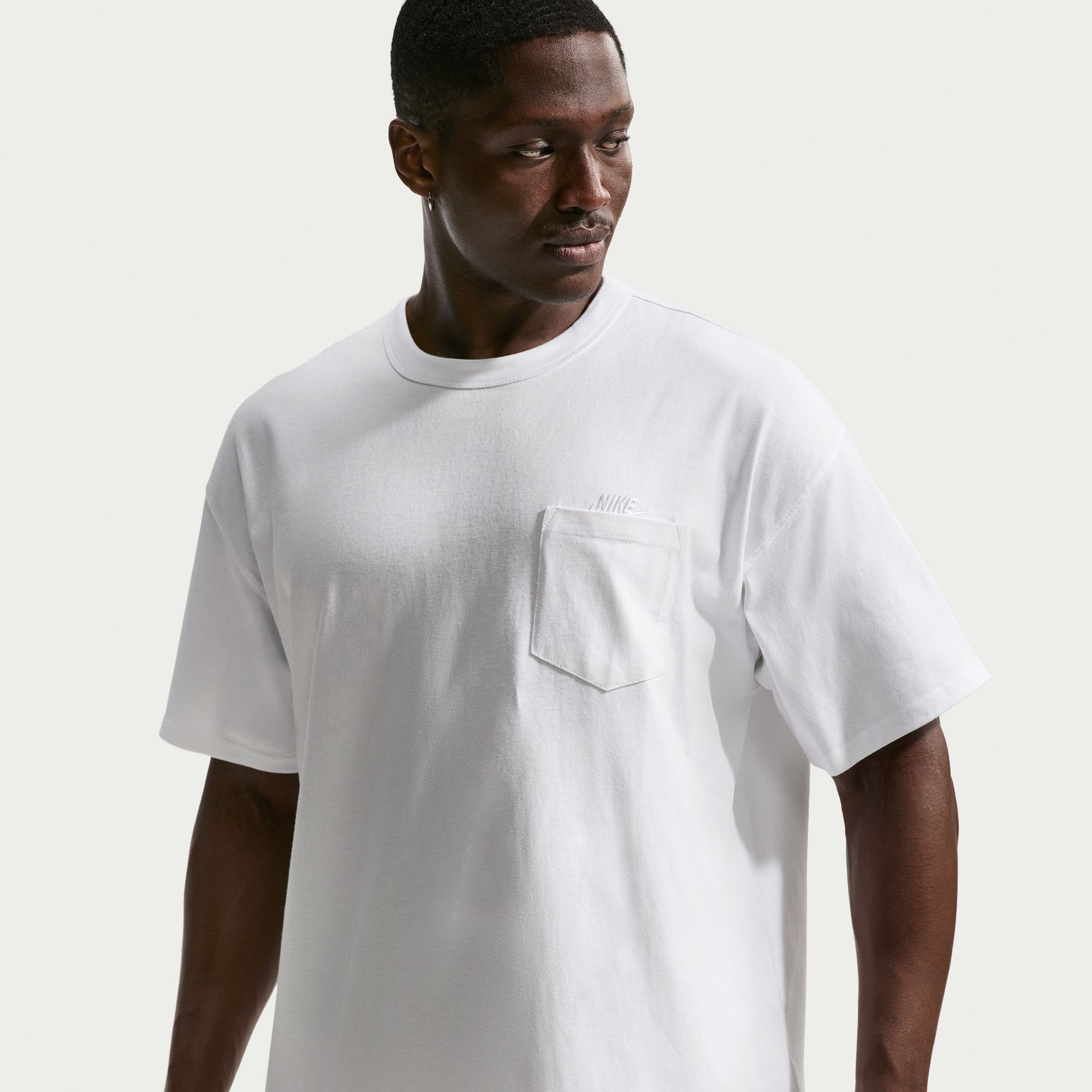 Nike Men's Sportswear Premium Essentials Pocket T-Shirt product image