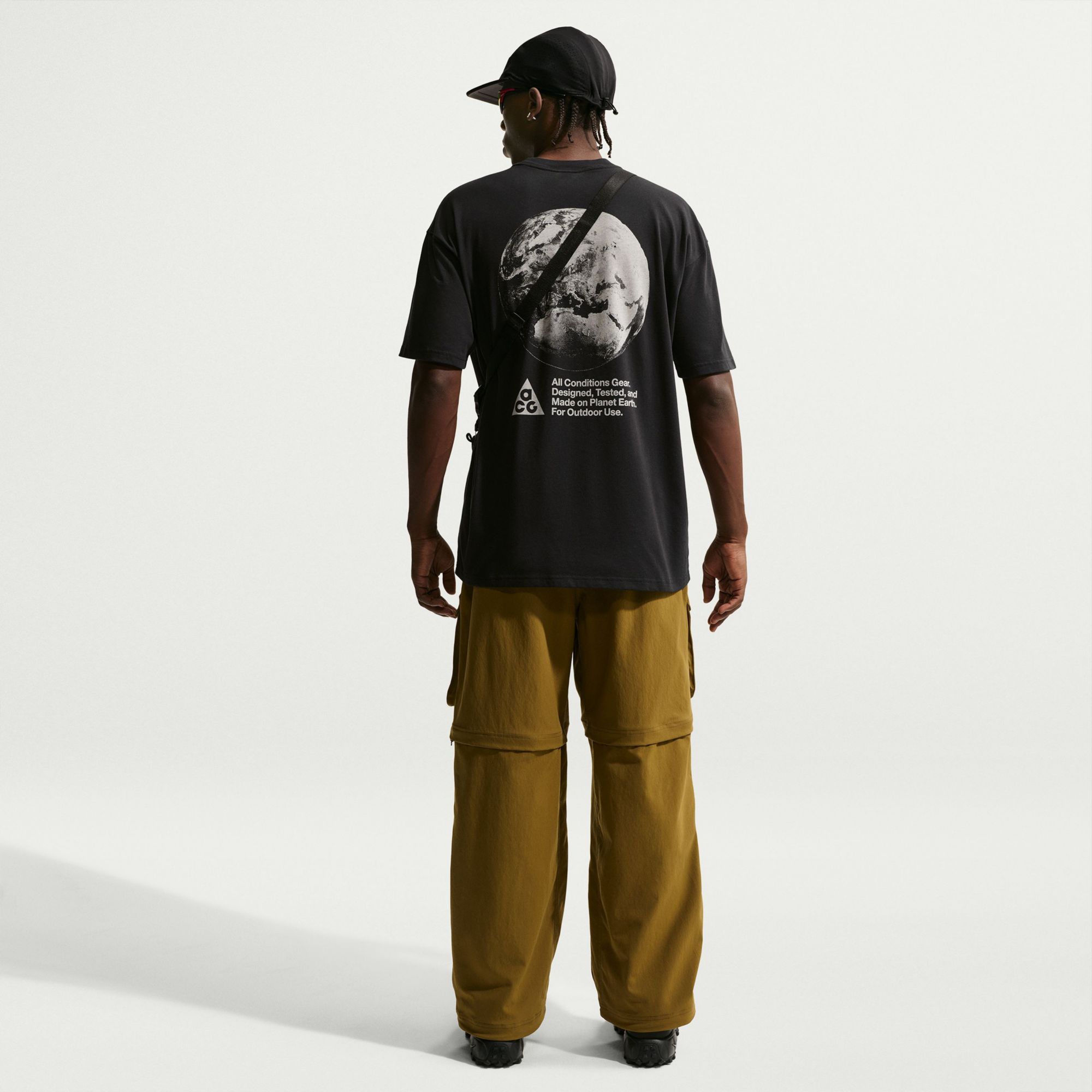 Nike Men's ACG Dri-FIT Camp Planet Earth Graphic T-Shirt product image
